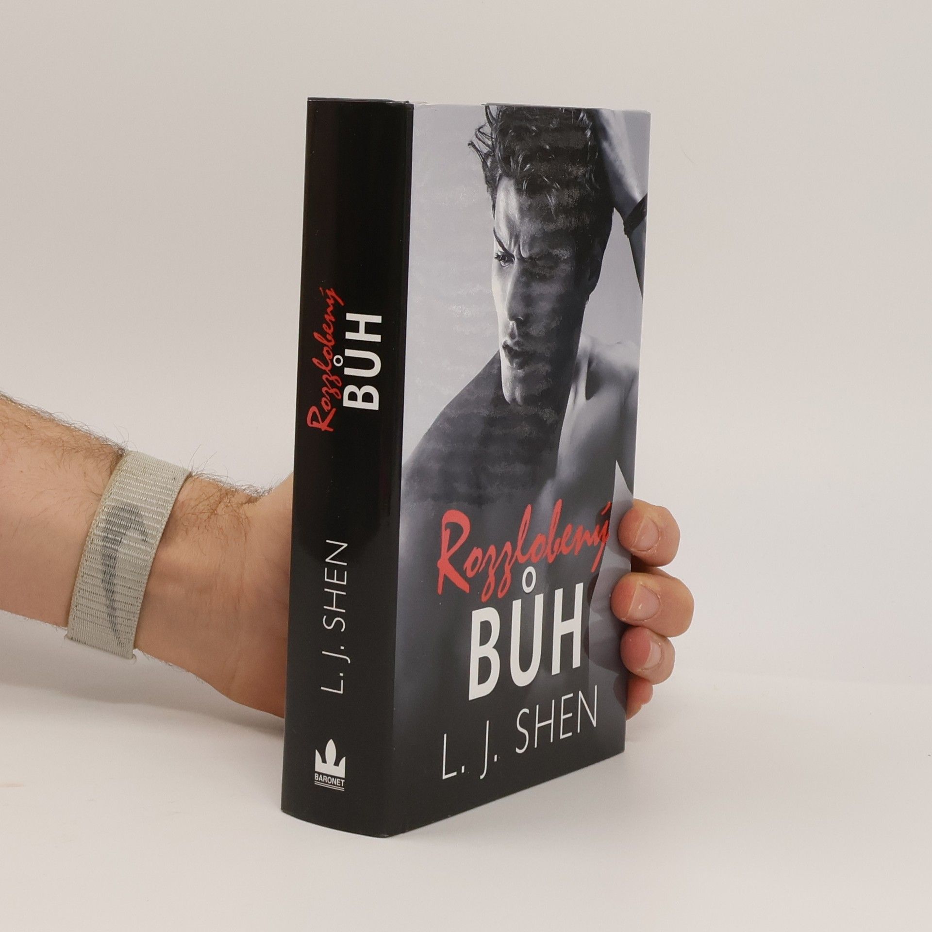 L. J.  Shen Rozzlobený Bůh