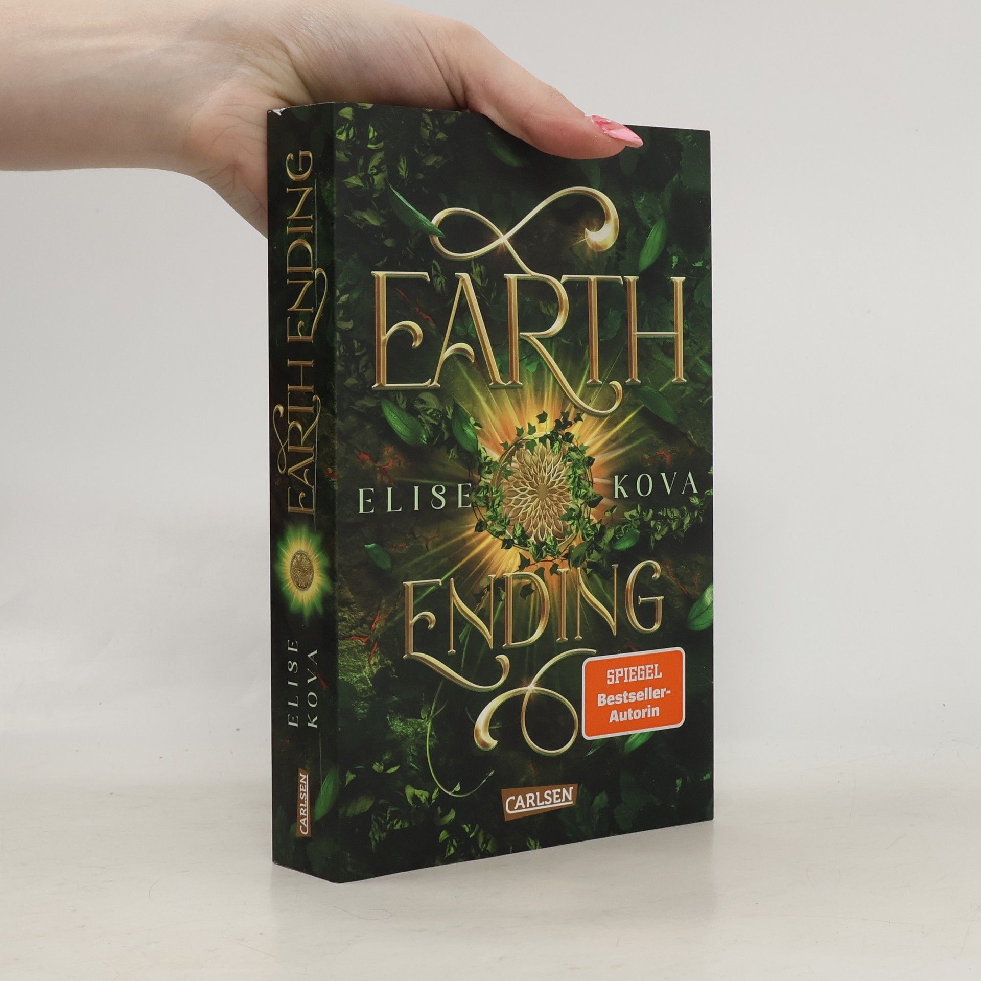 Elise Kova Earth Ending (Die Chroniken von Solaris 3)