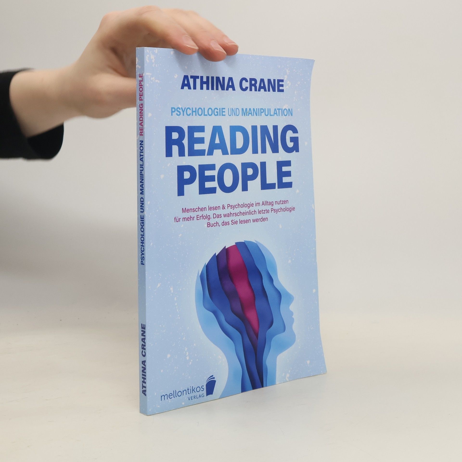 Athina Crane Psychologie und Manipulation