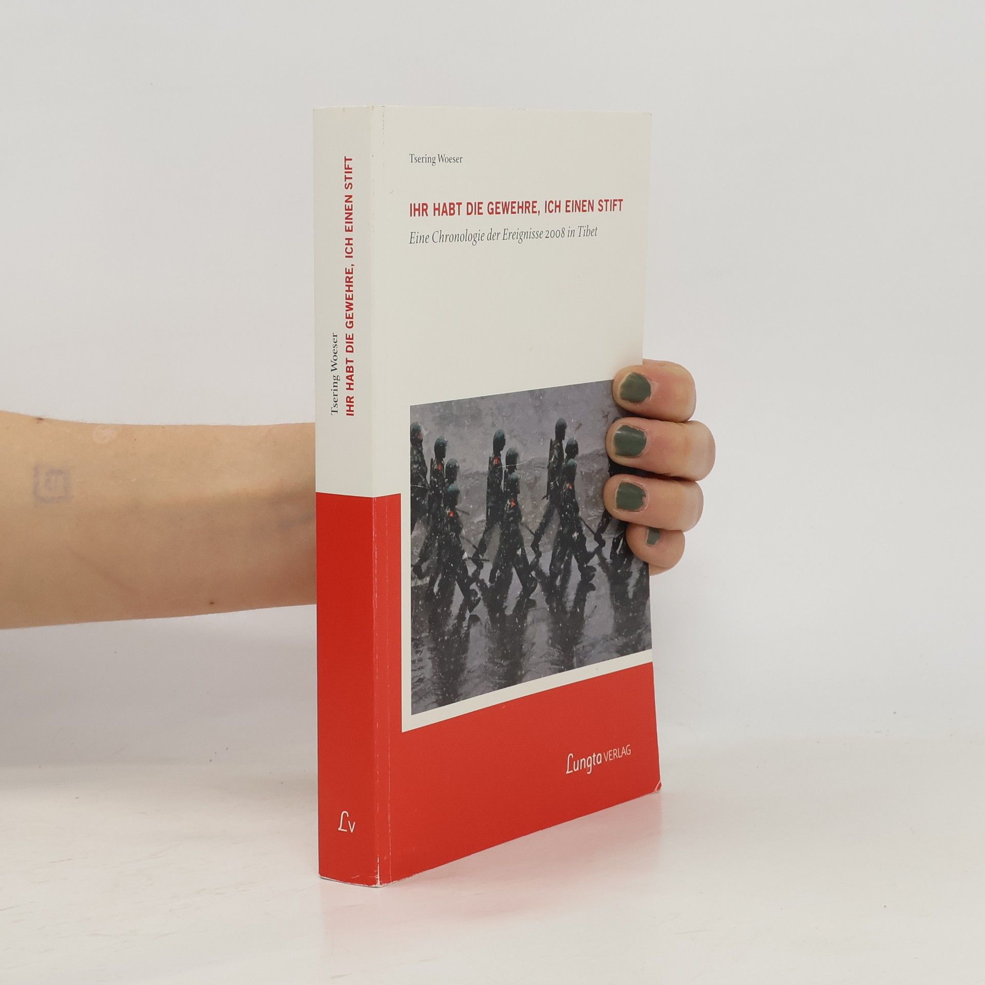 Ihr habt die Gewehre, ich einen Stift