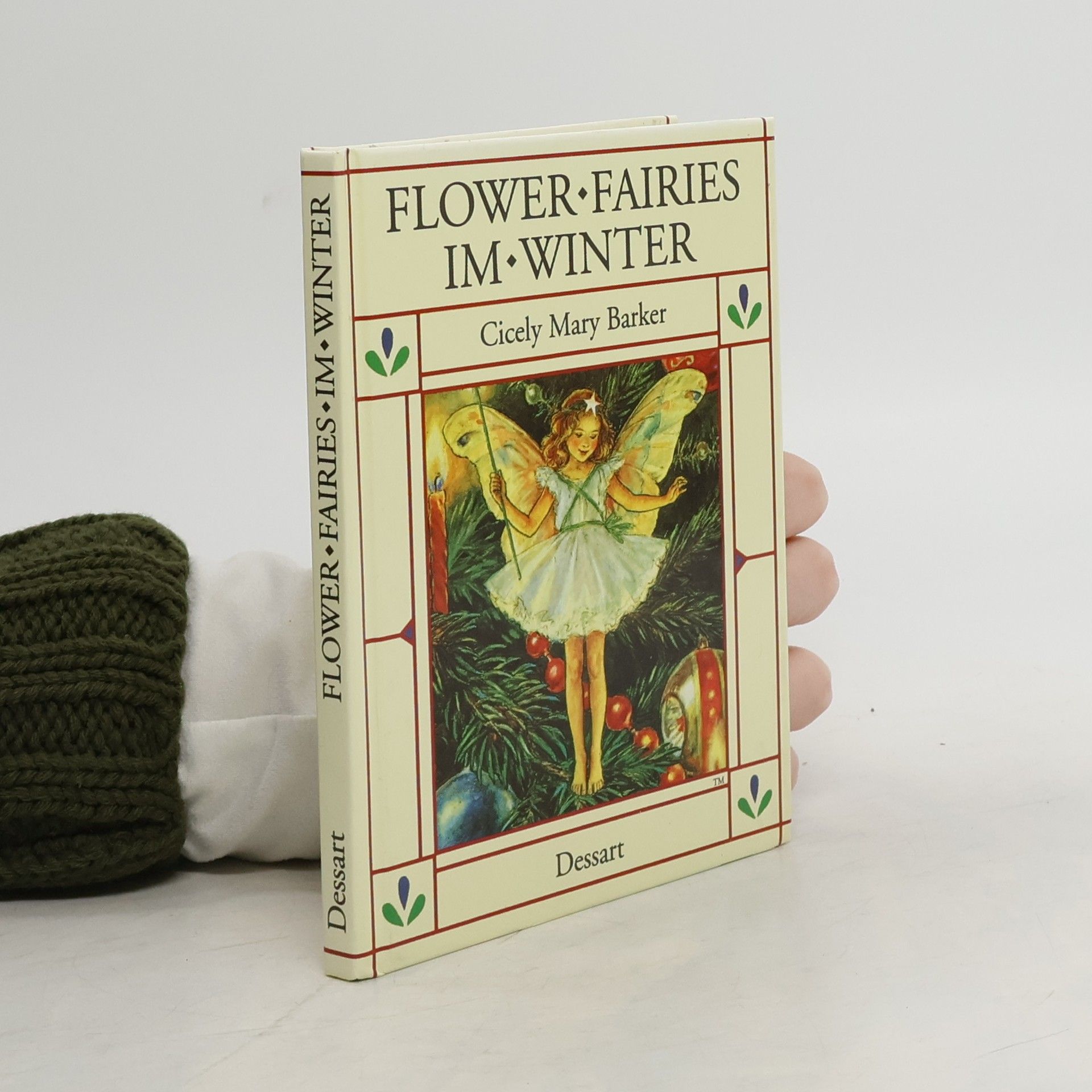 Cicely Mary Barker Flower Fairies. Im Winter.