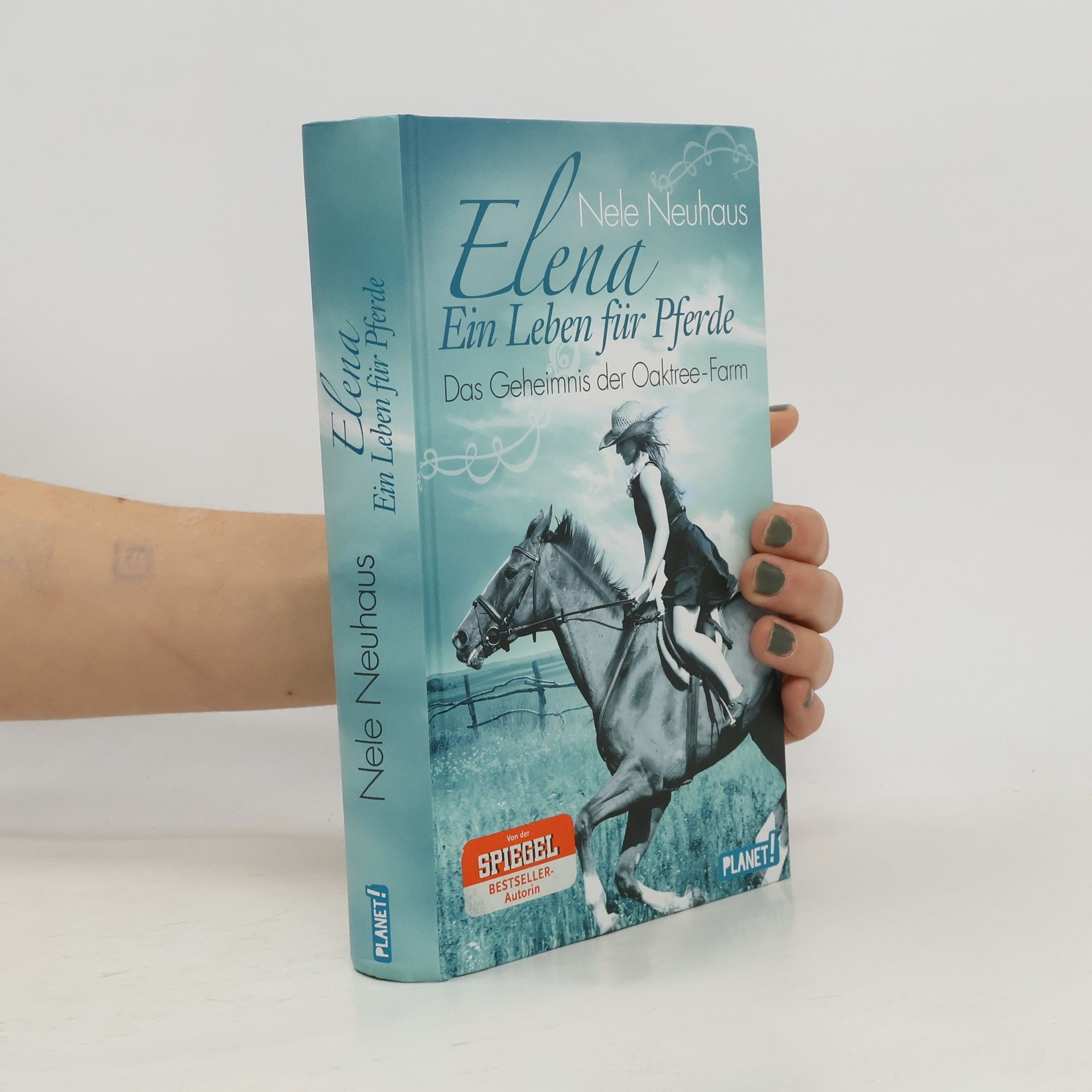 Nele Neuhaus Elena – Ein Leben für Pferde: Das Geheimnis der Oaktree-Farm