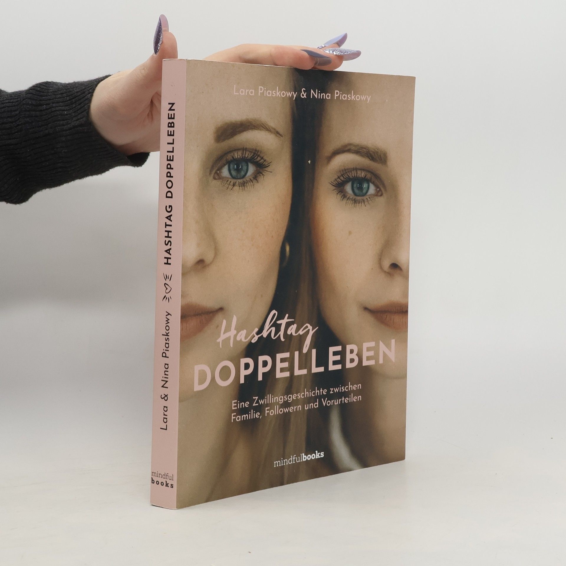 Nina Piaskowy Hashtag Doppelleben