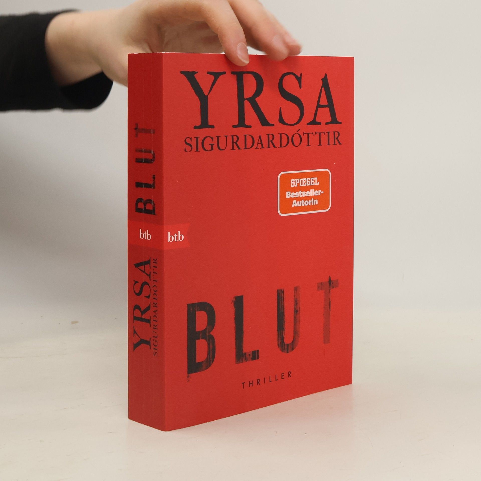 Yrsa Sigurðardóttir Blut