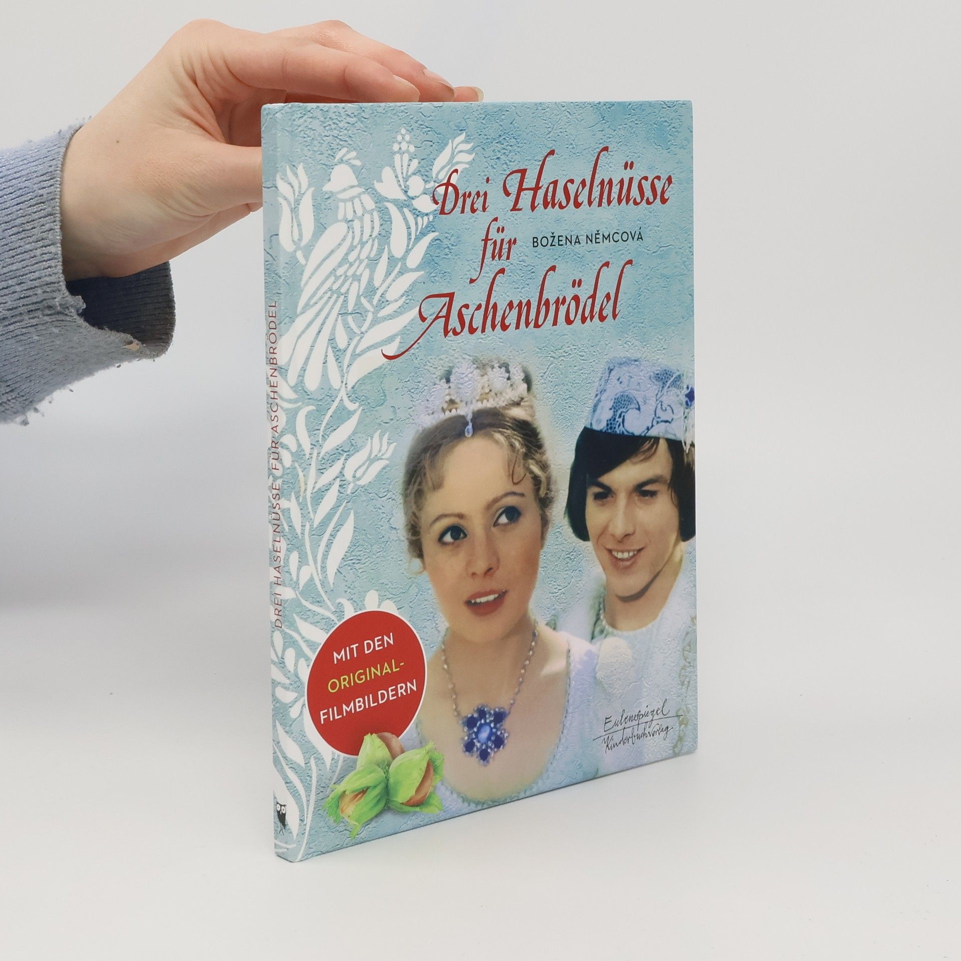 Božena Němcová Drei Haselnüsse für Aschenbrödel