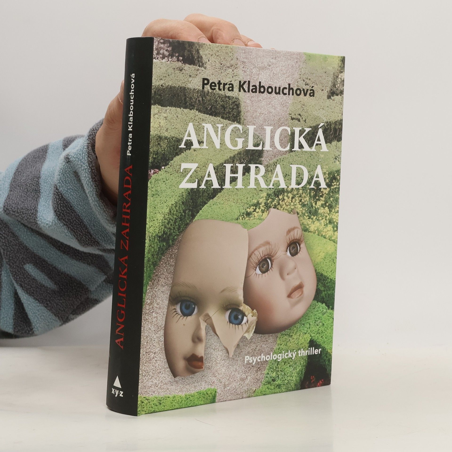 Petra Klabouchová Anglická zahrada