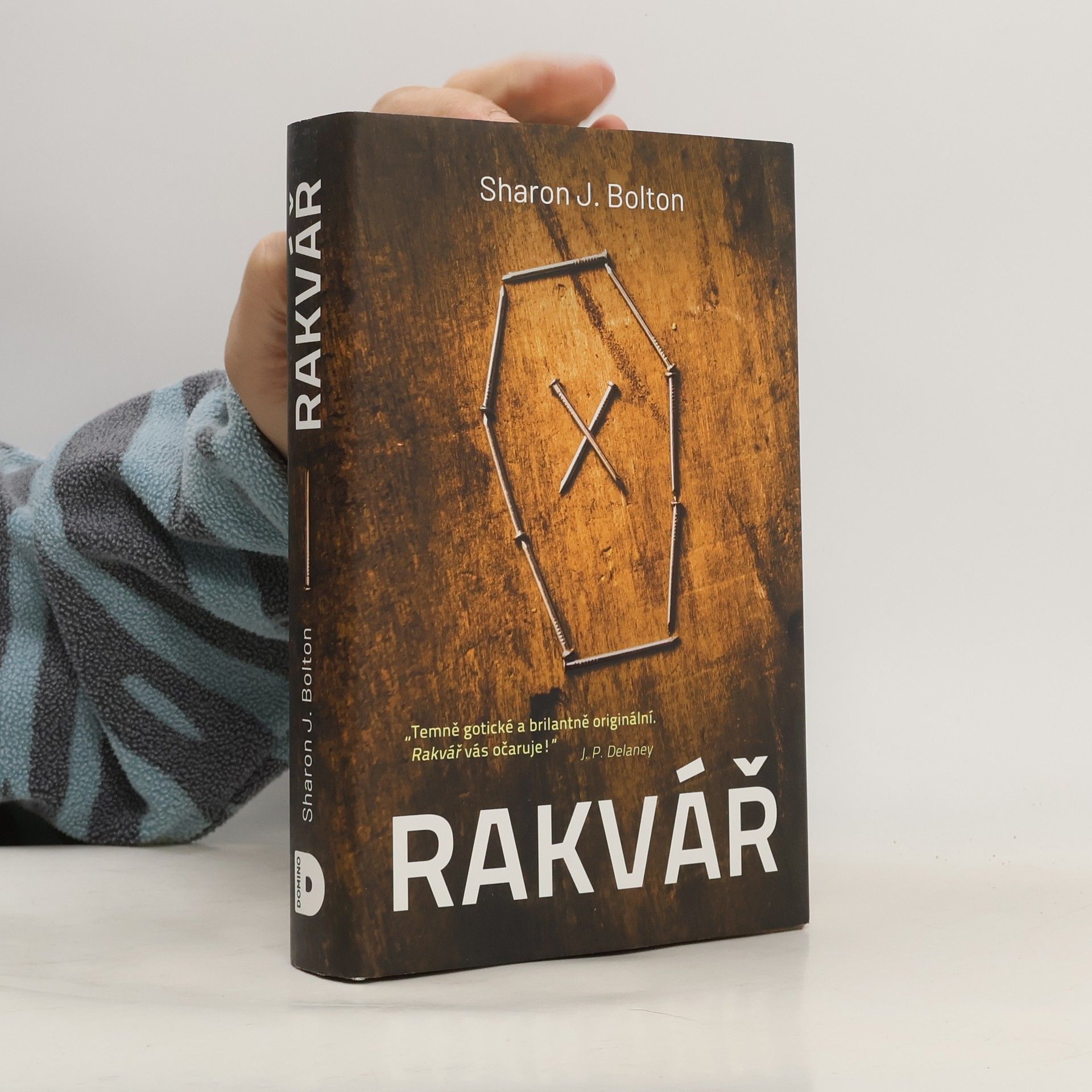 S. J. Bolton Rakvář