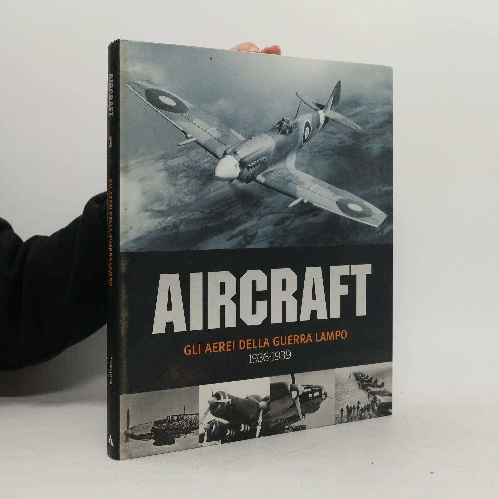 Autorenkollektiv Aircraft 1