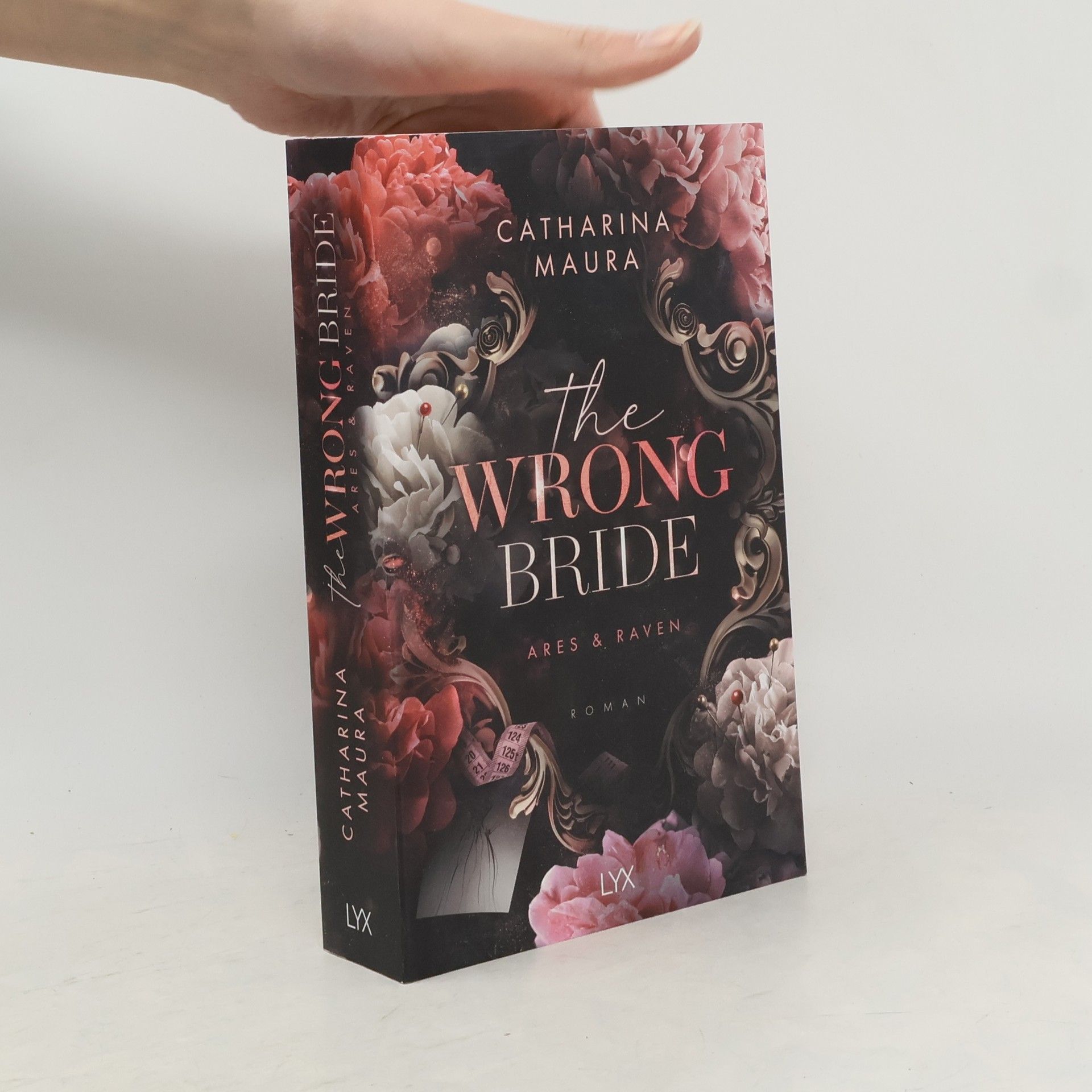 Catharina Maura The wrong bride