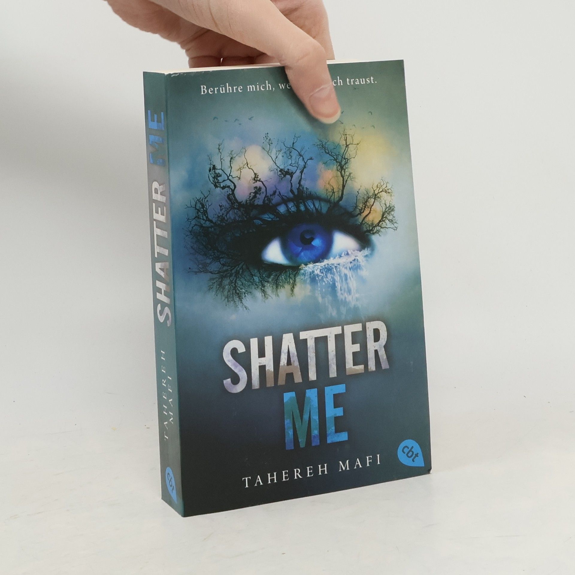 Tahereh Mafi Shatter Me