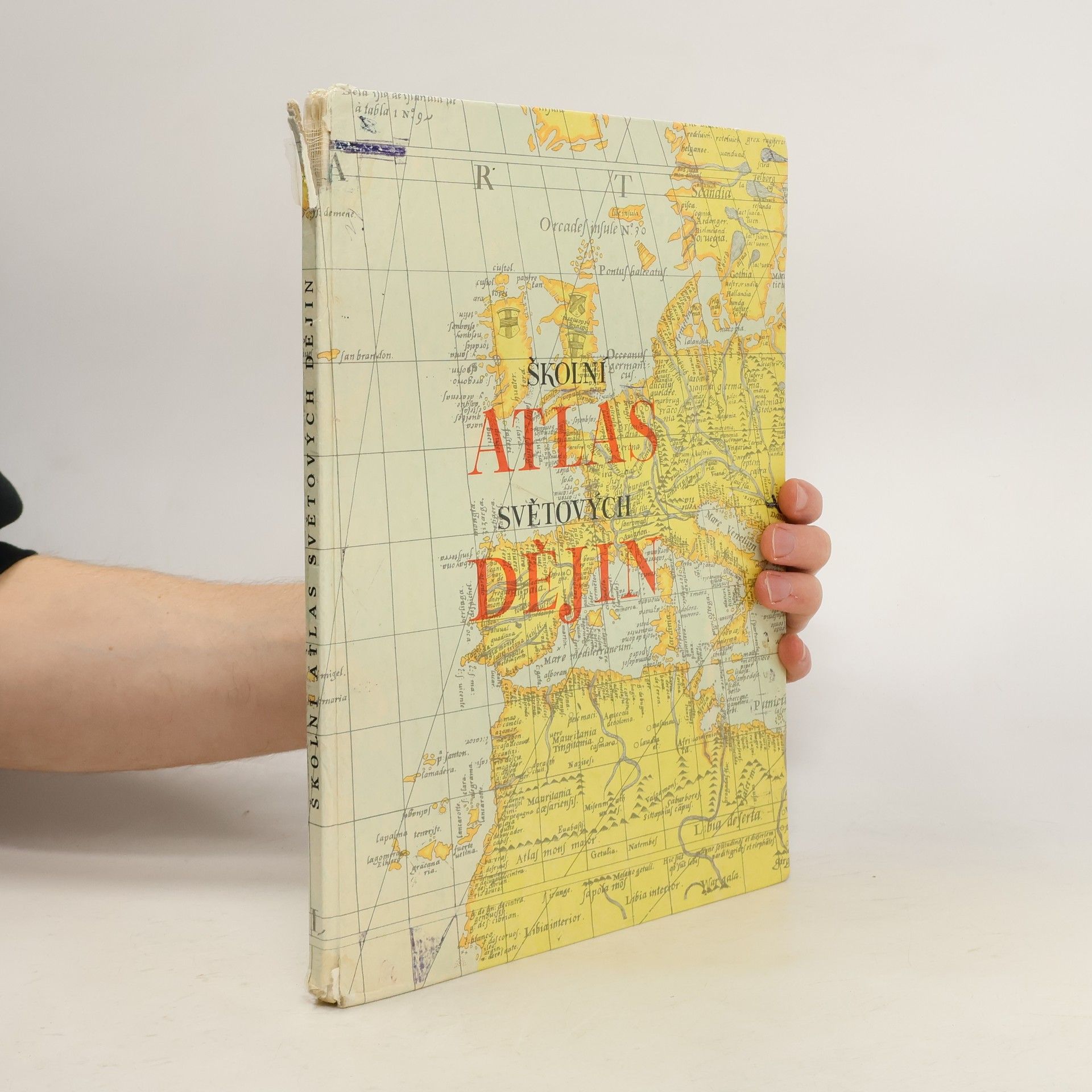 Autorenkollektiv Školní atlas světových dějin