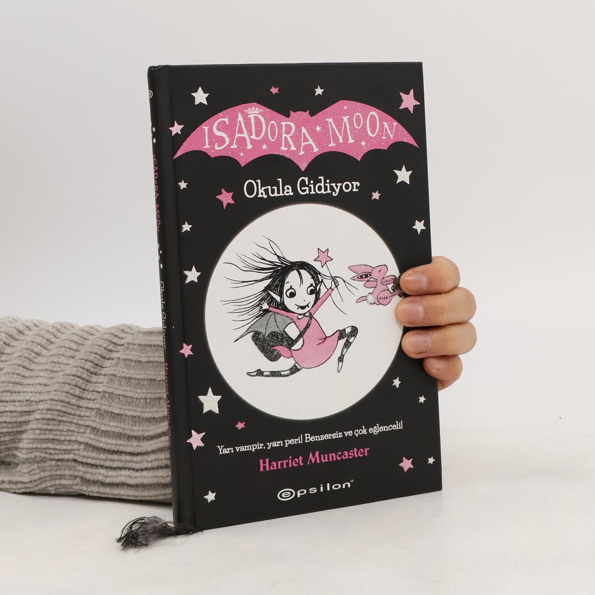 Harriet Muncaster Isadora Moon-Okula Gidiyor