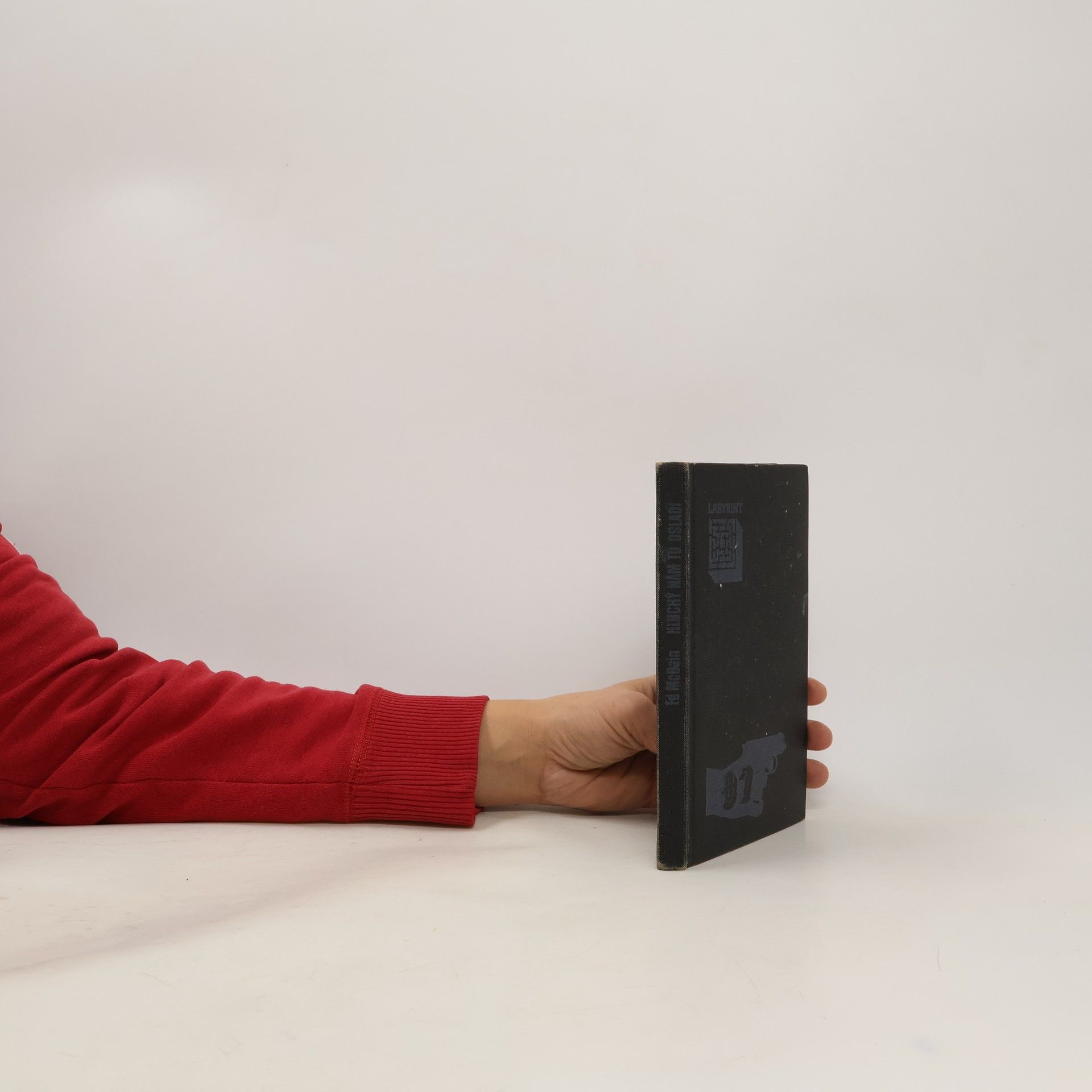 Ed McBain Hluchý nám to osladí