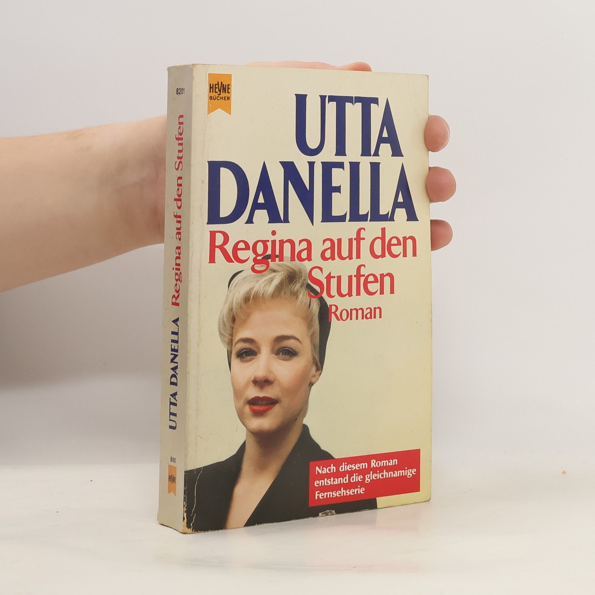 Utta Danella Regina auf den Stufen