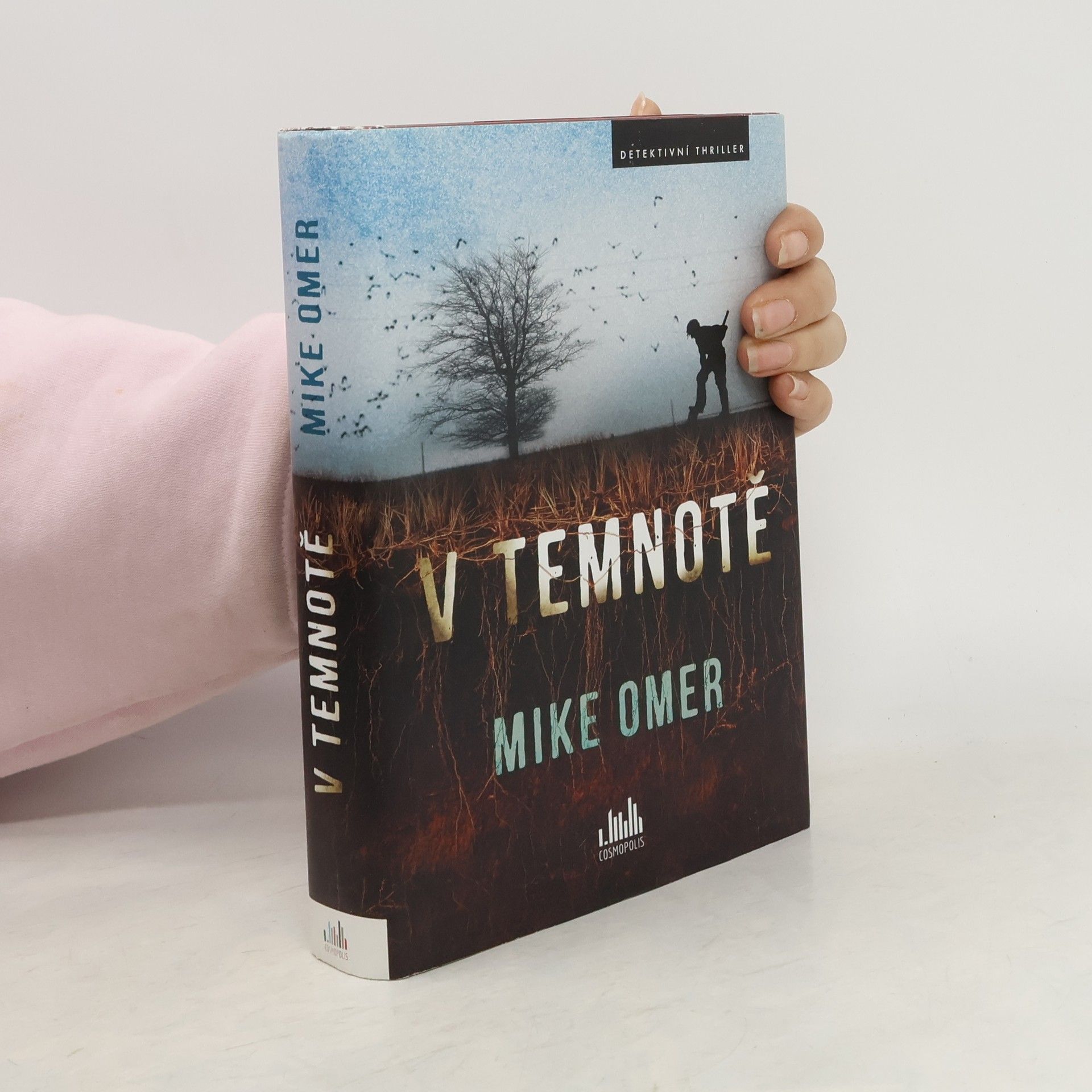 Mike Omer V temnotě