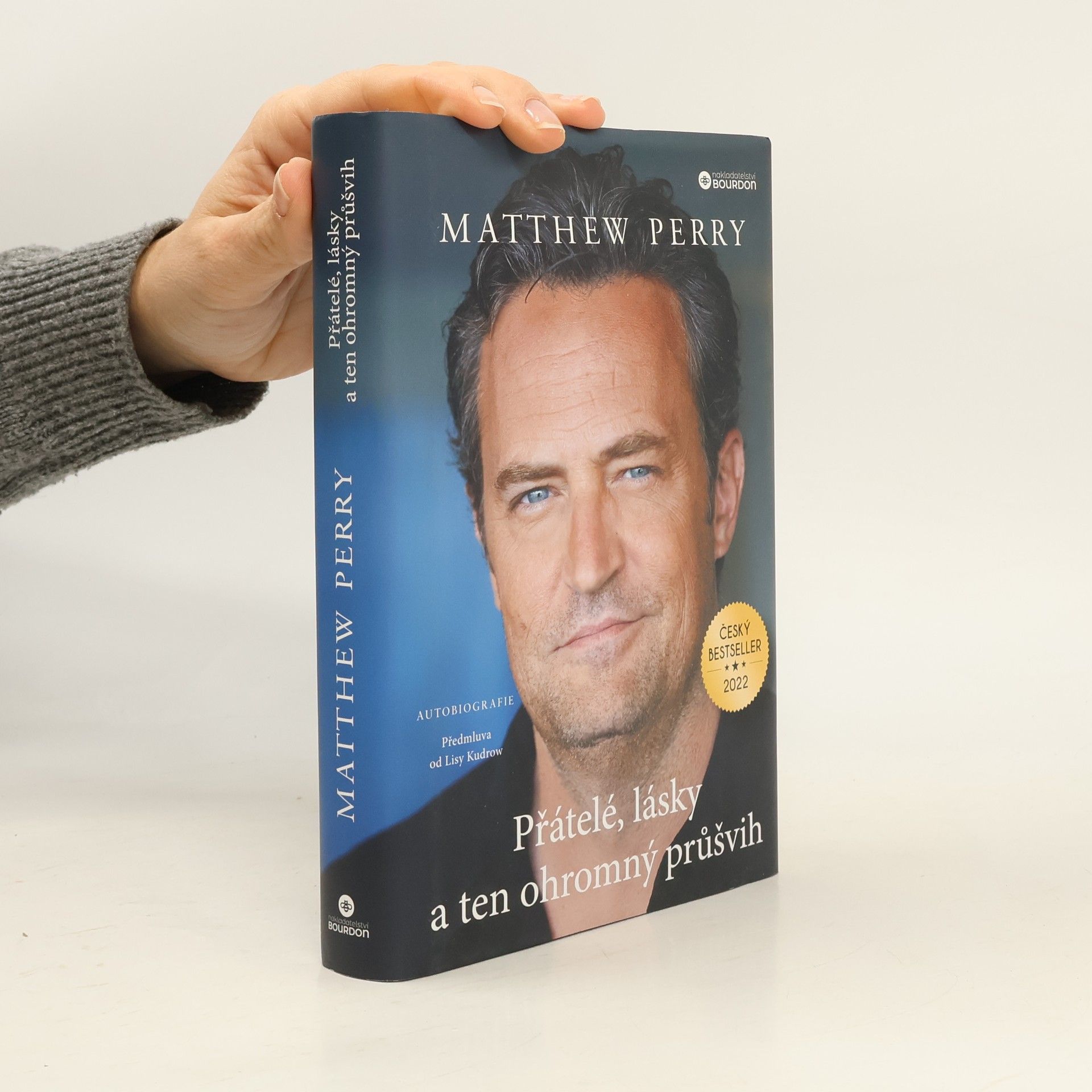 Matthew Perry Přátelé, lásky a ten ohromný průšvih