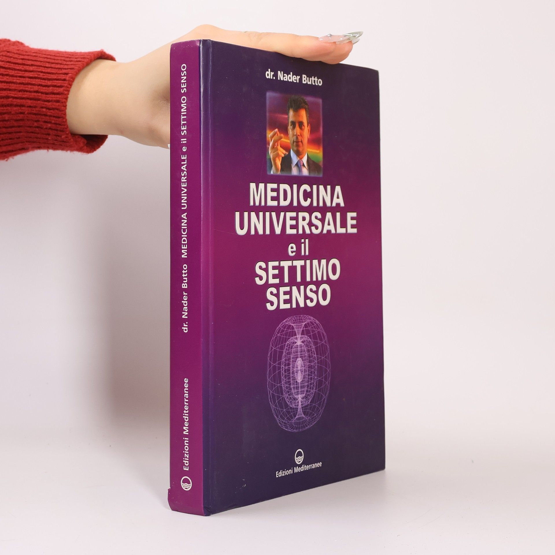 Nader Butto Medicina universale e il settimo senso