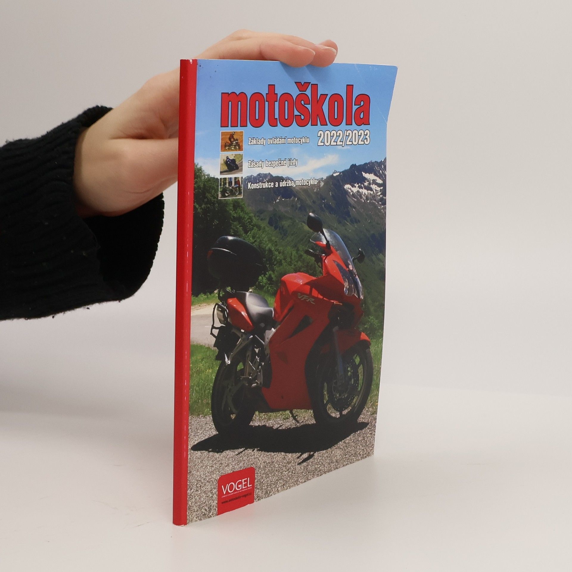 Autorenkollektiv Motoškola 2022/2023