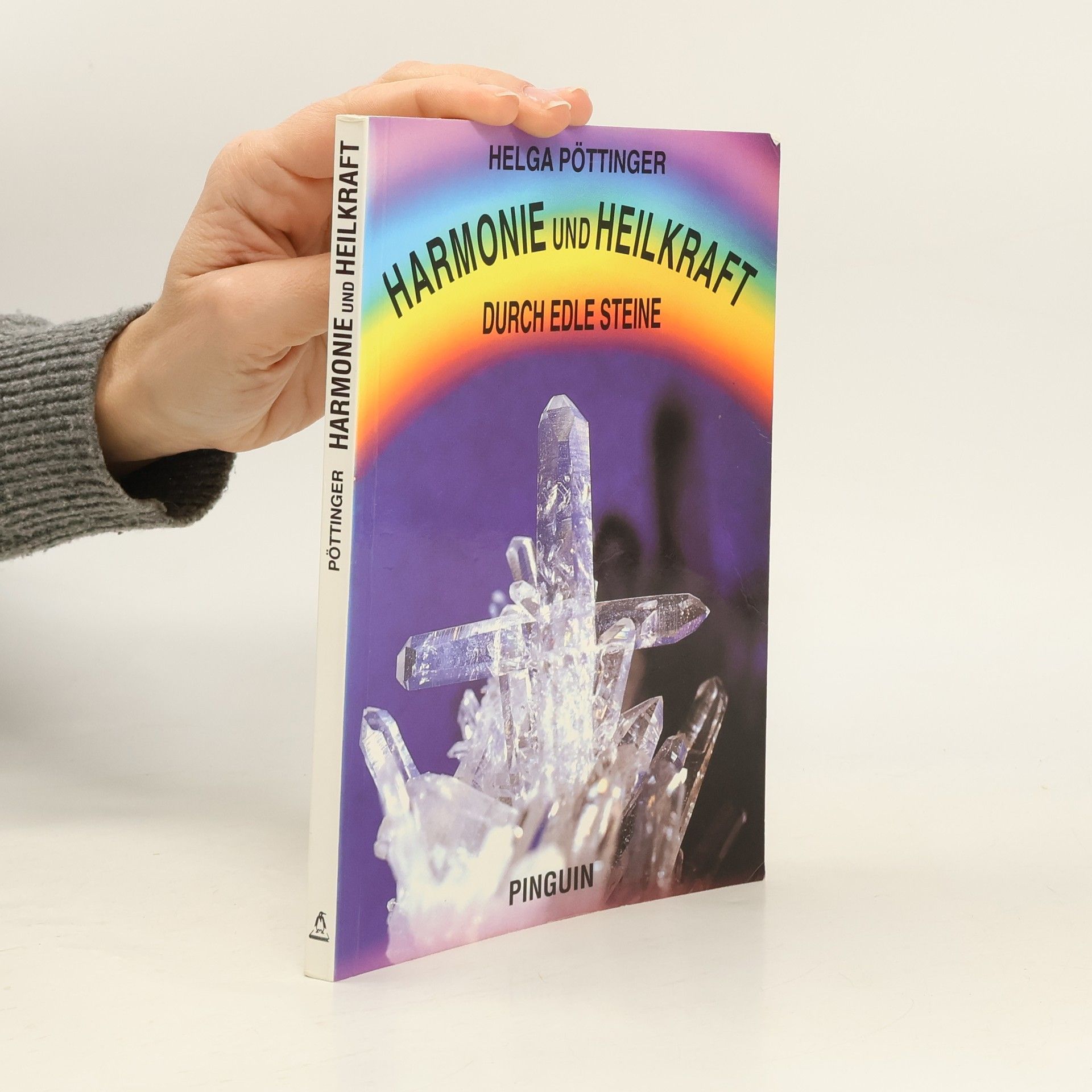 Helga Pöttinger Harmonie und Heilkraft durch edle Steine