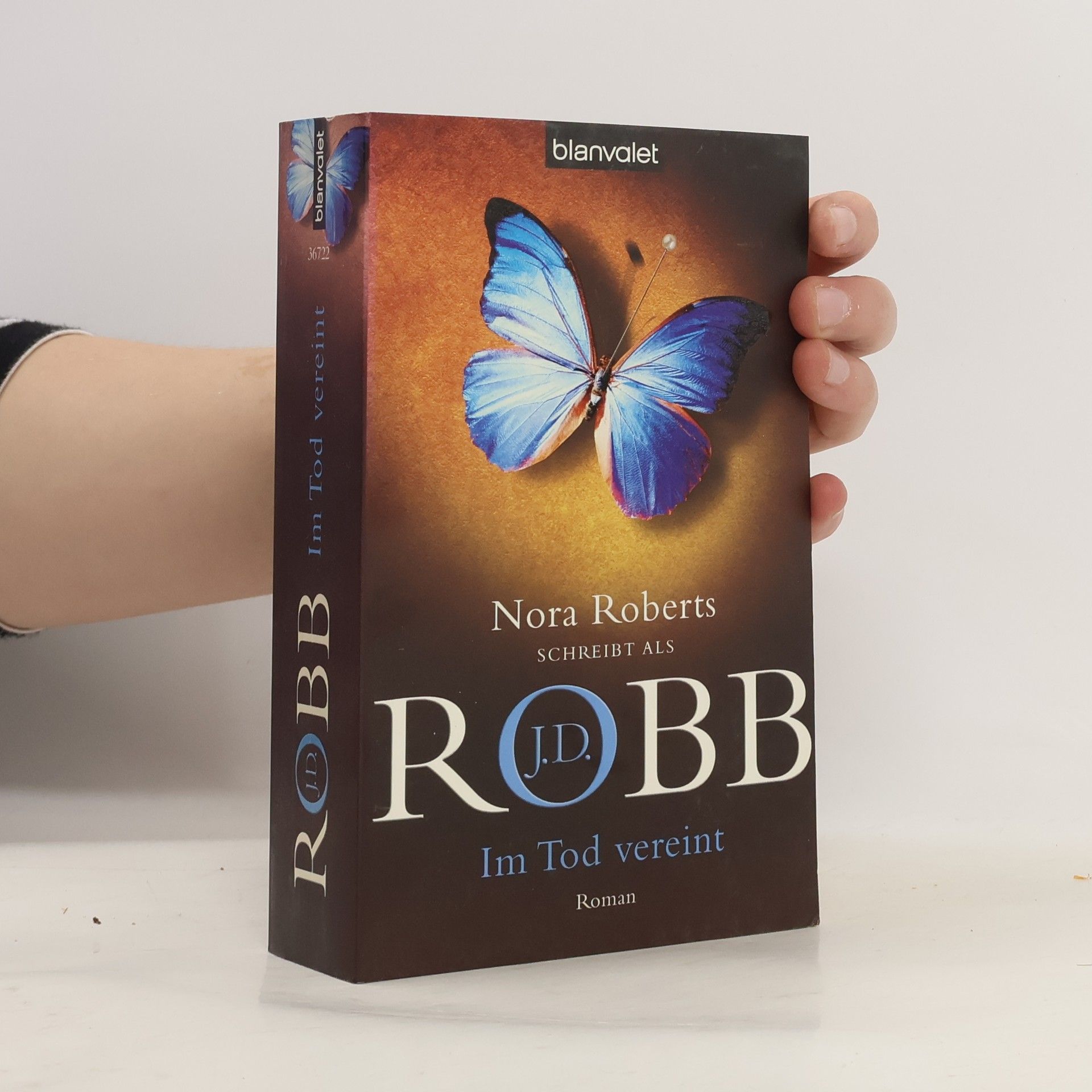 Nora Roberts Im Tod vereint
