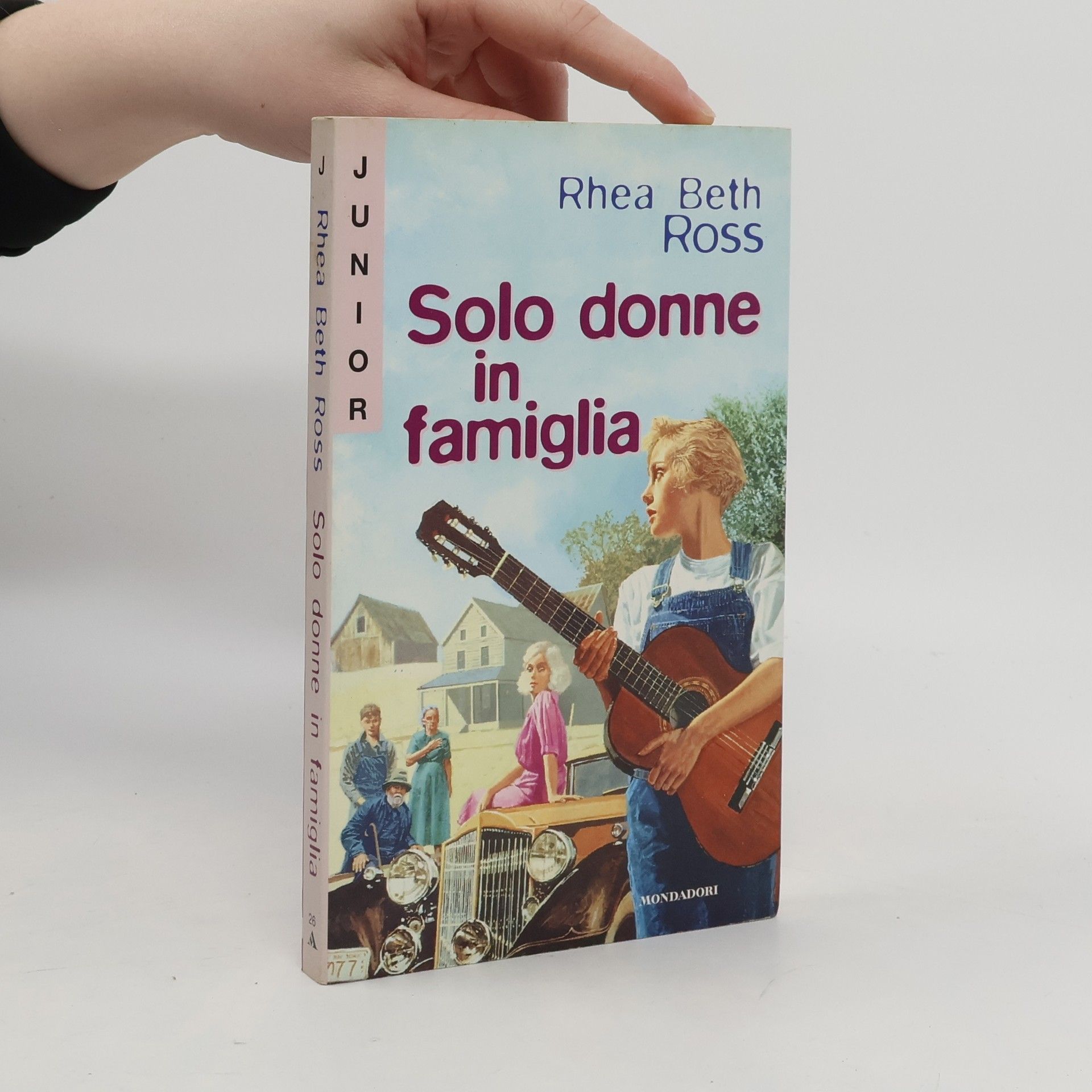 Rhea Beth Ross Gaia junior - 26: Solo donne in famiglia
