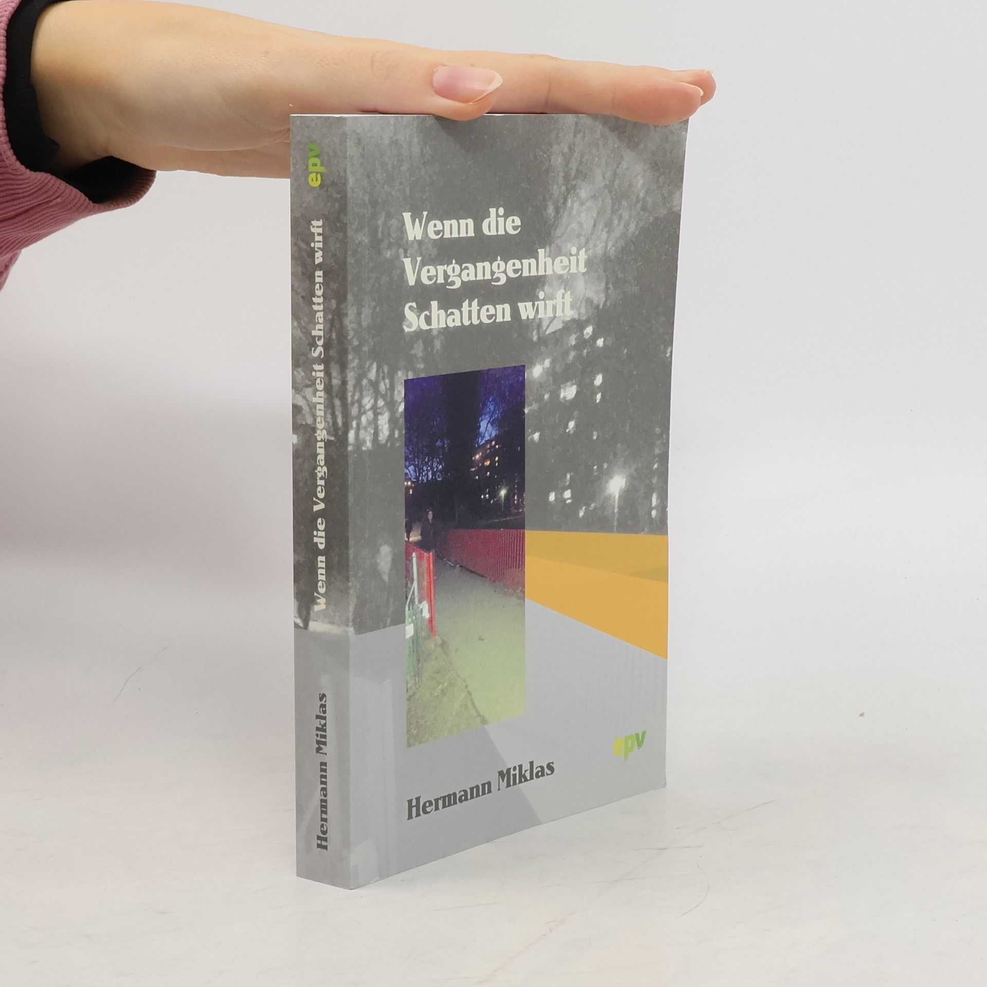 Wenn die Vergangenheit Schatten wirft