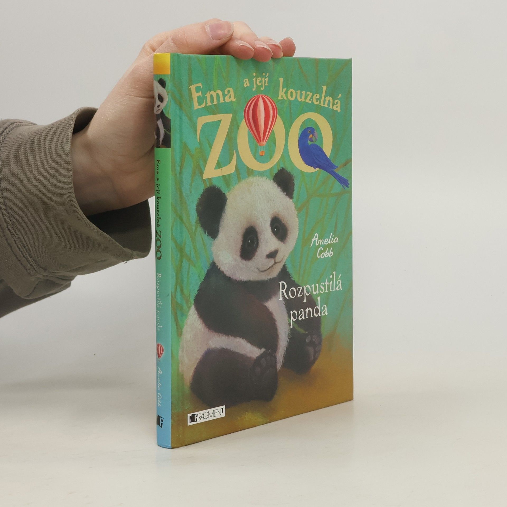 Cobb, Amelia Ema a její kouzelná zoo. Rozpustilá panda