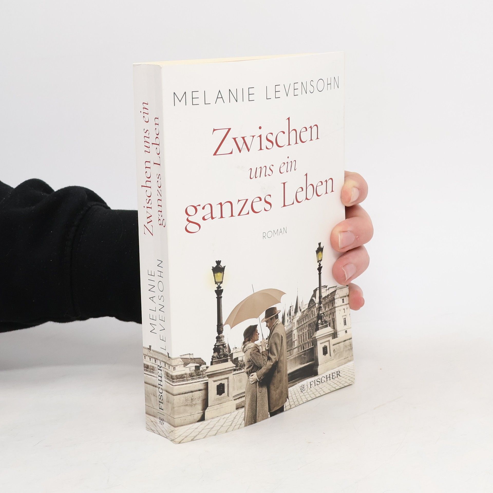 Melanie Levensohn Zwischen uns ein ganzes Leben