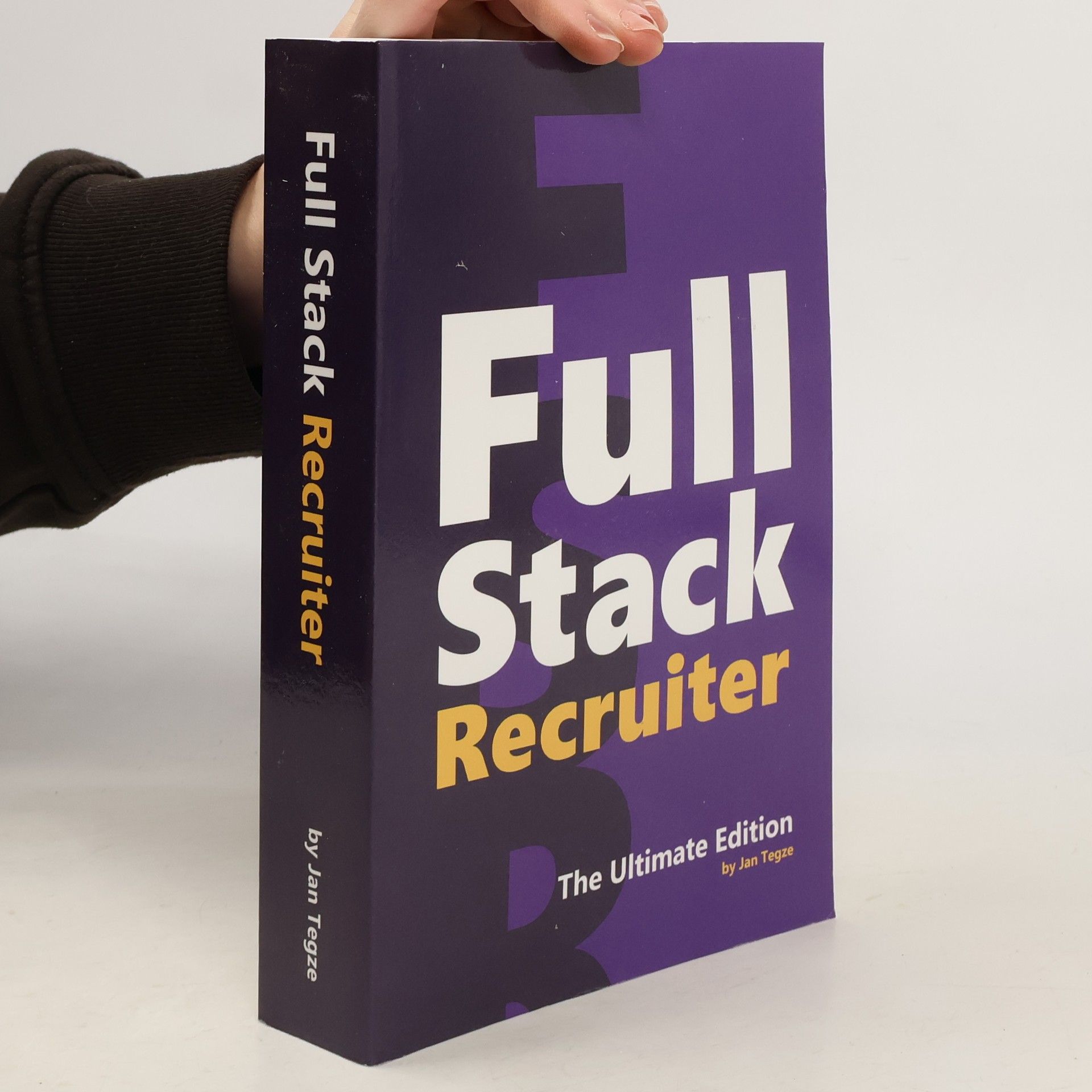 Jan Tegze Full Stack Recruiter