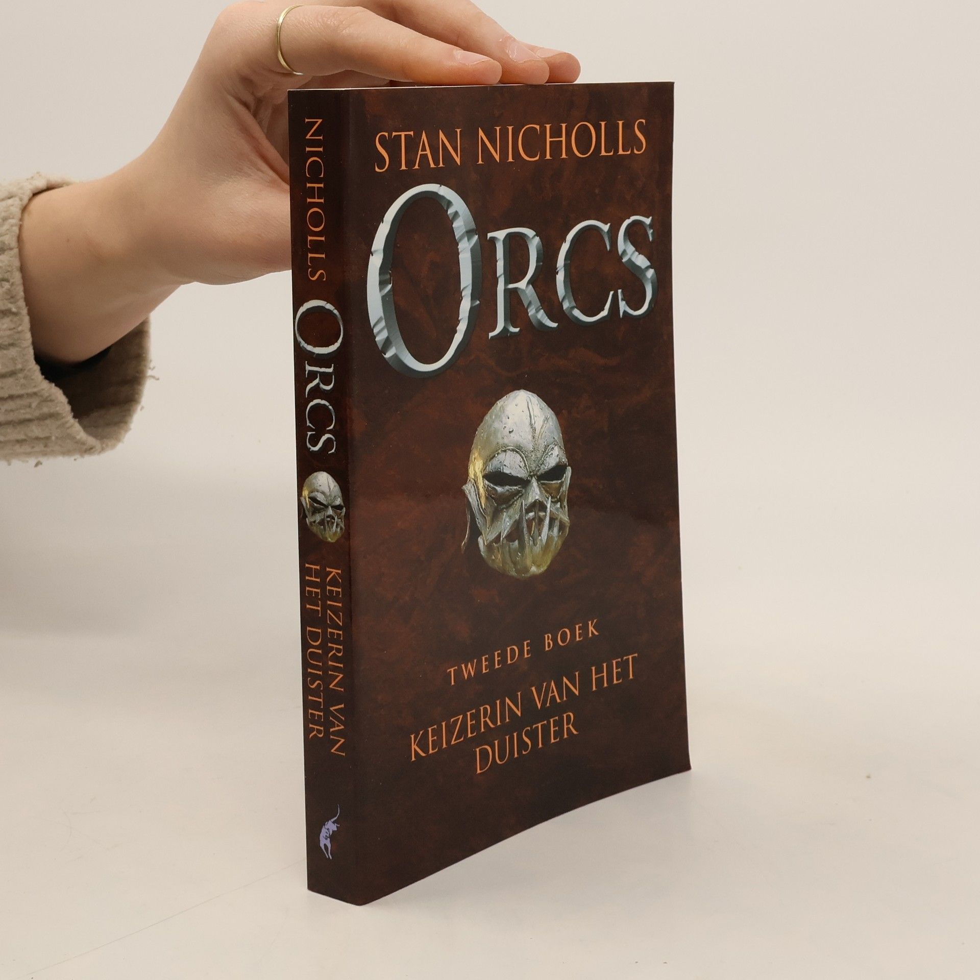 Orcs - 2: Keizerin van het duister