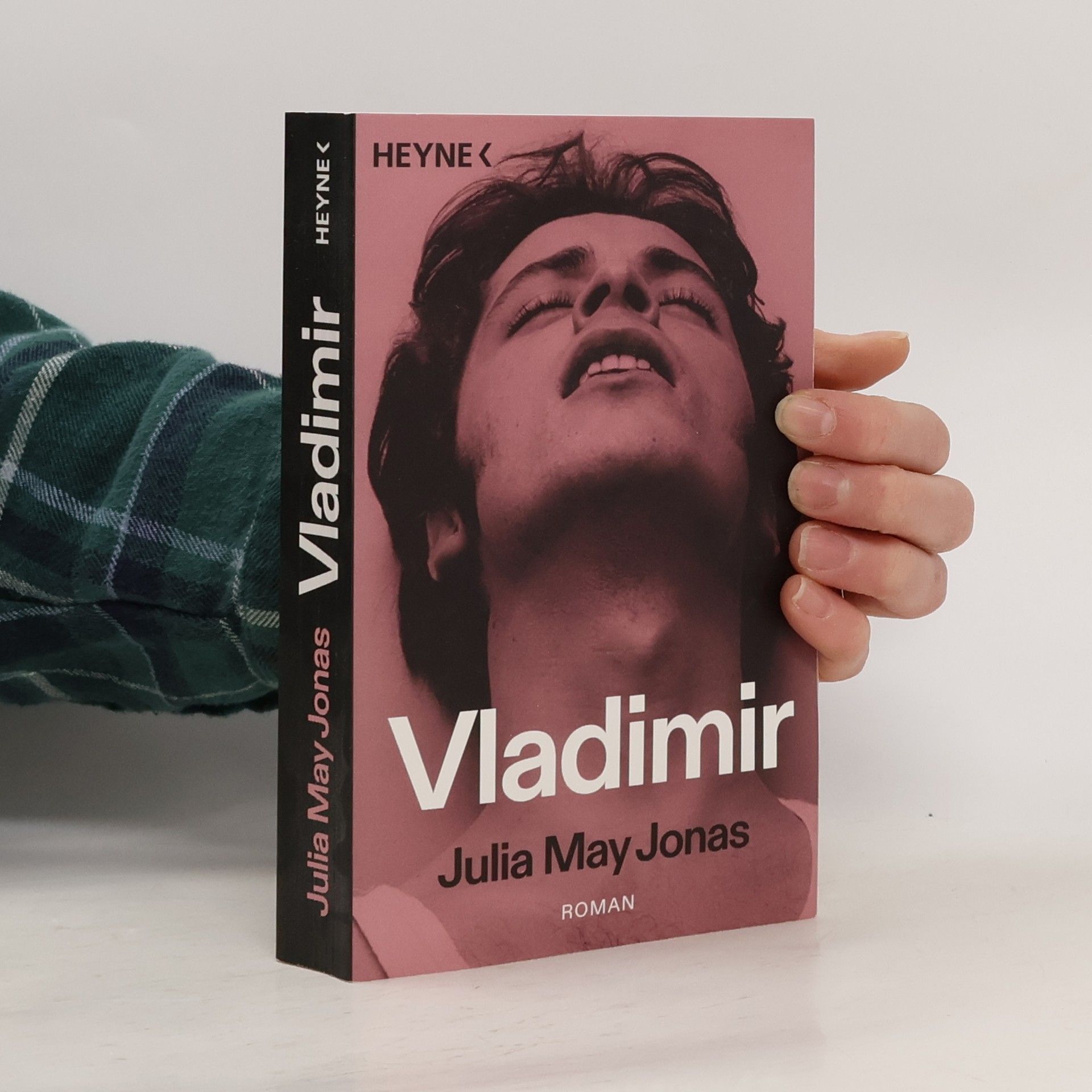 Julia May Jonas Vladimir