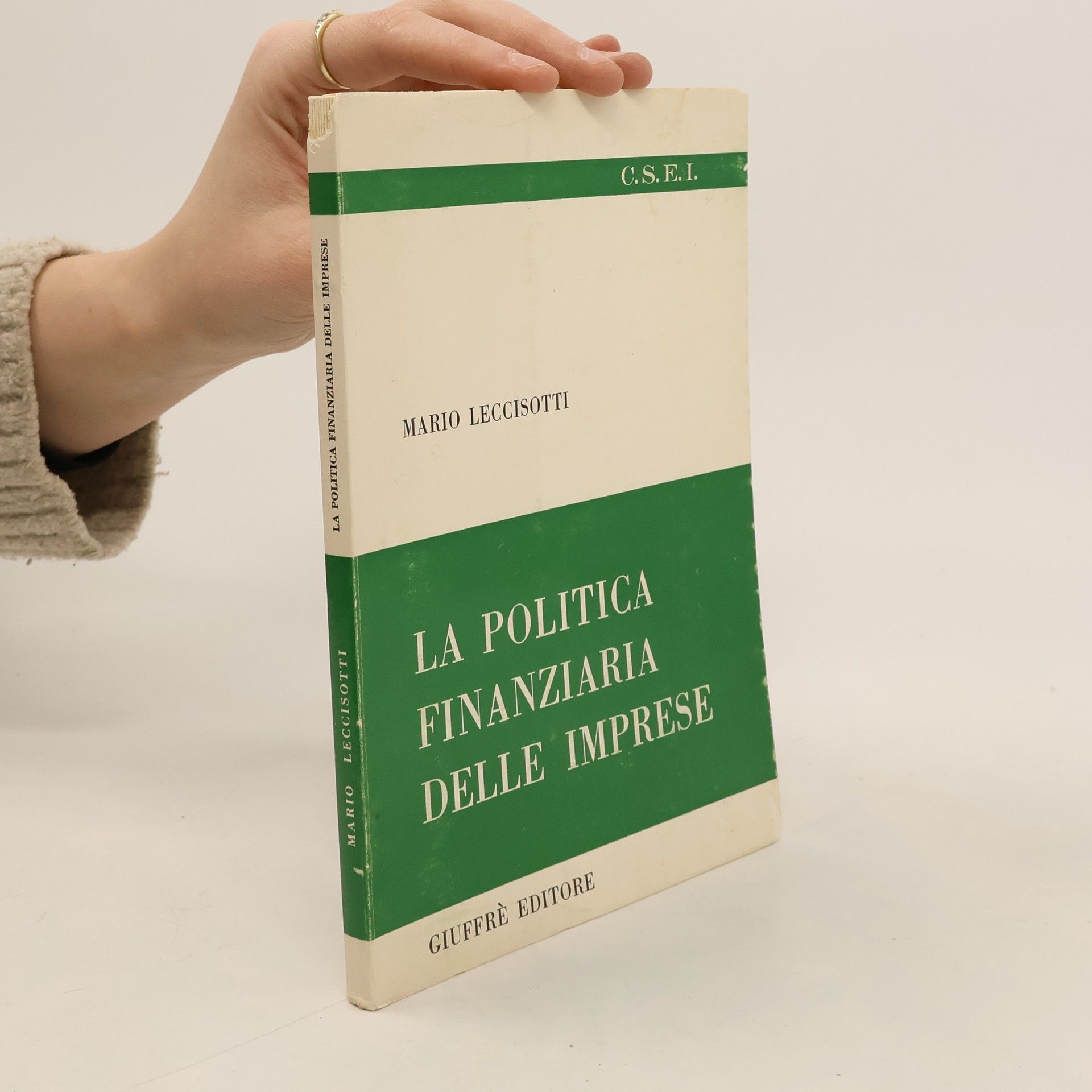 Mario Leccisotti La politica finanziaria delle imprese