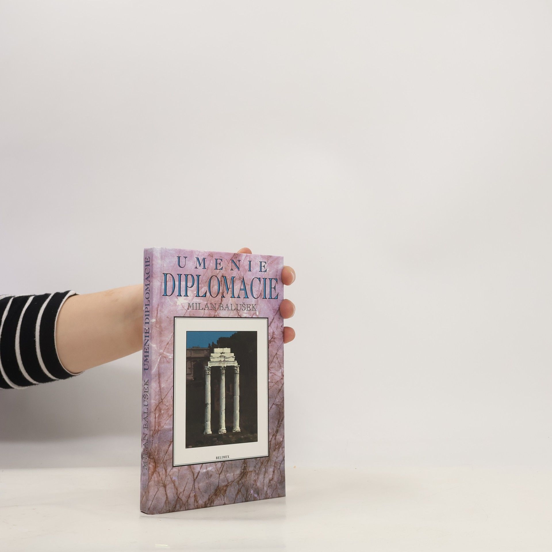 Stanislav Suja Umenie diplomacie