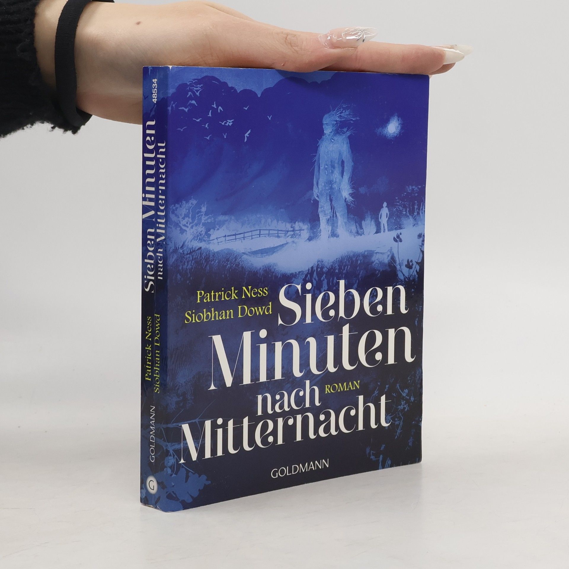 Patrick Ness Sieben Minuten nach Mitternacht