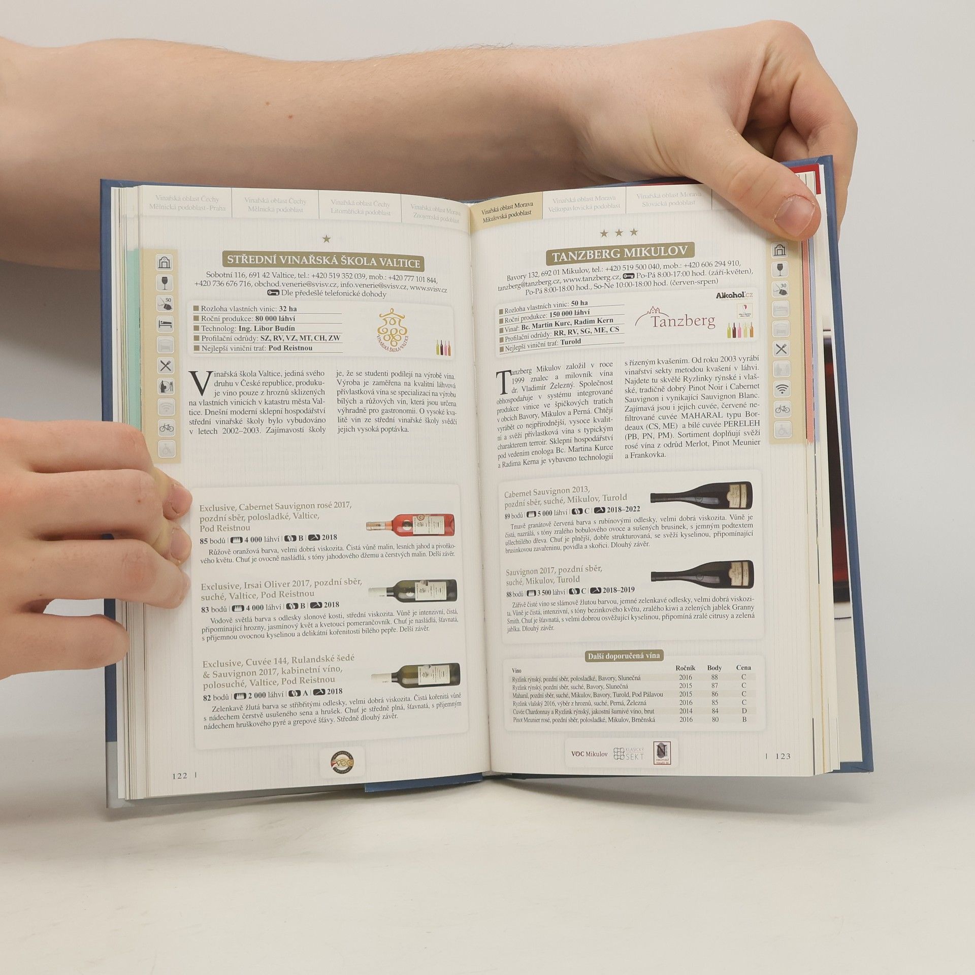 Various authors Nejlepší vína České republiky. Průvodce 2018-2019