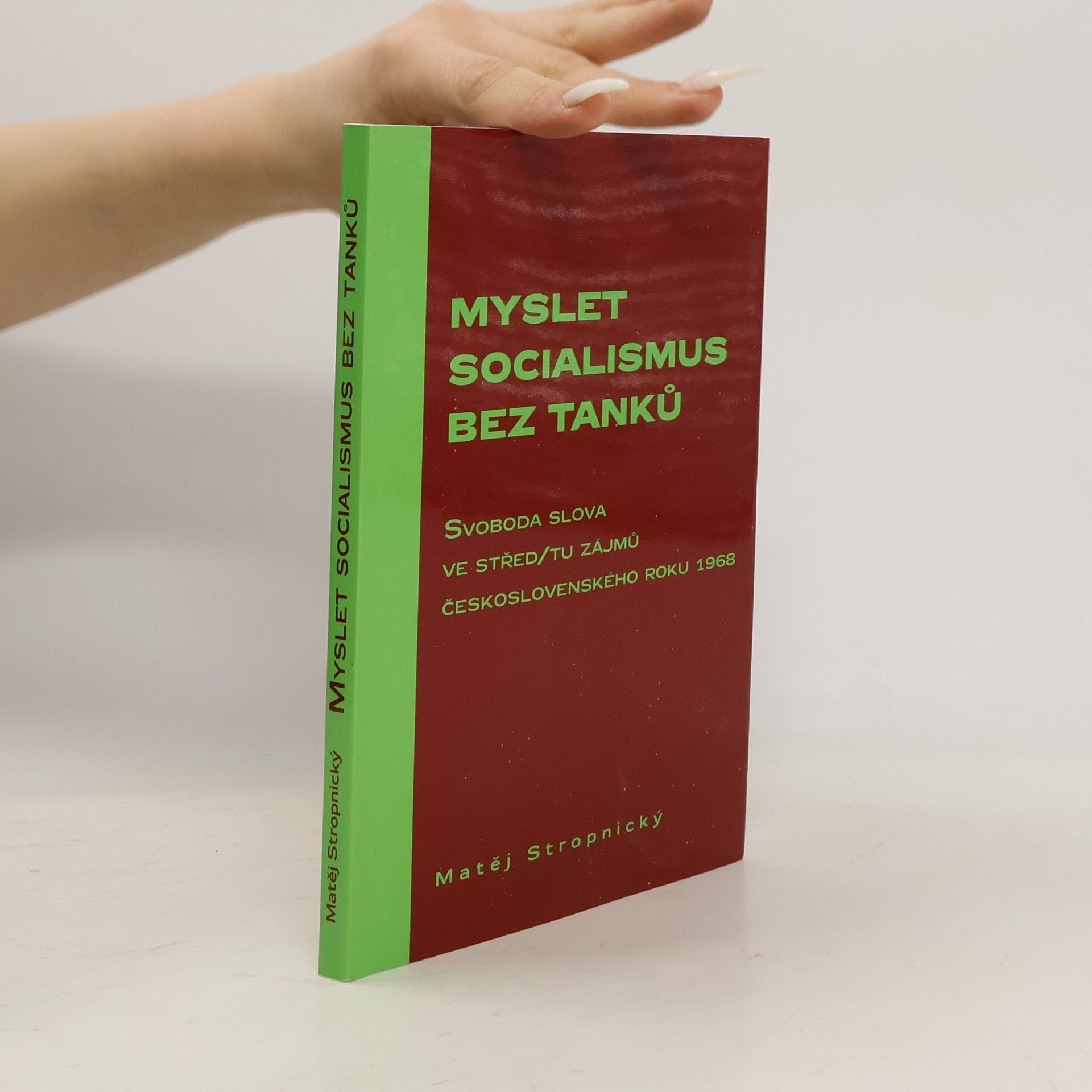 Myslet socialismus bez tanků