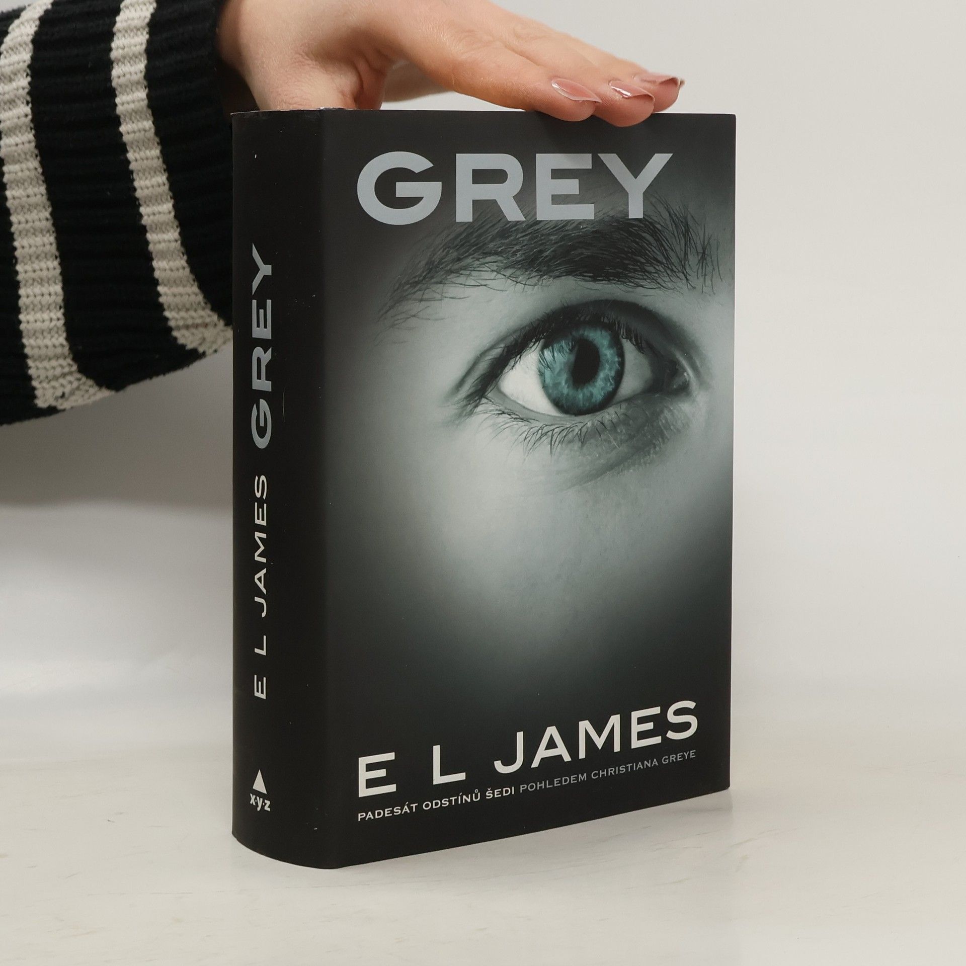 E. L. James Grey