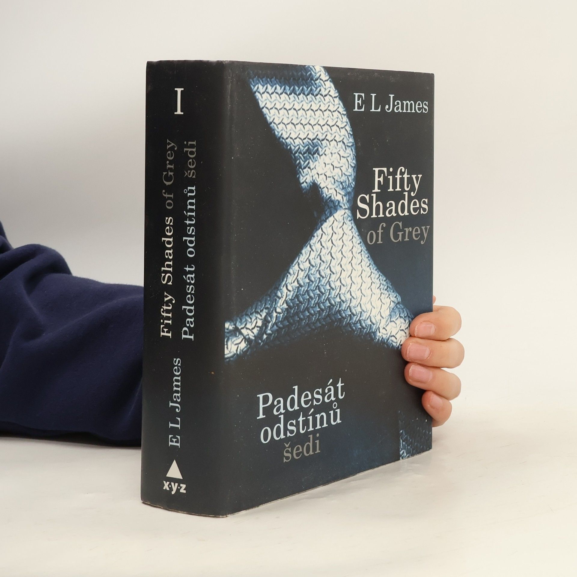 E L James Padesát odstínů šedi