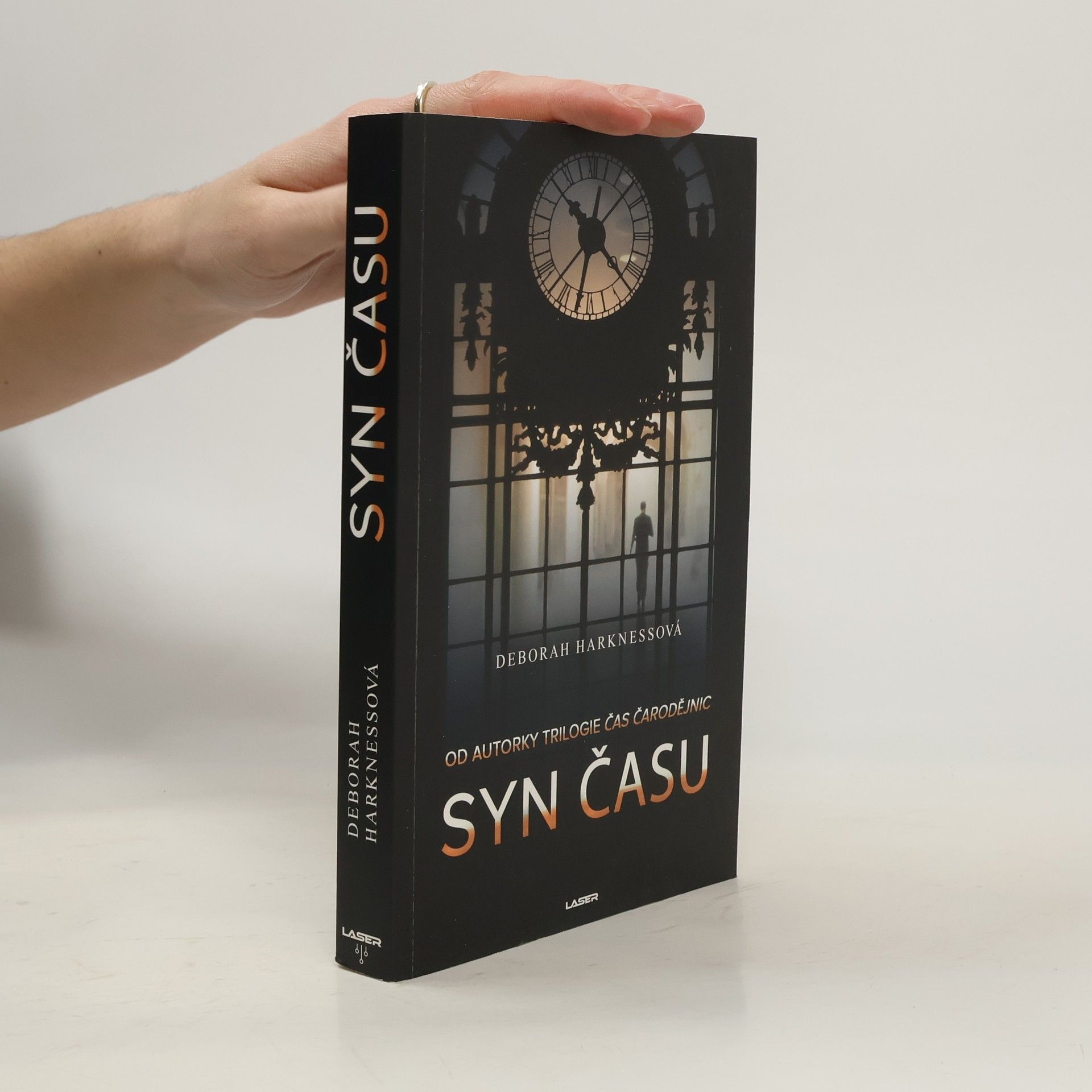 Deborah Harkness Syn času