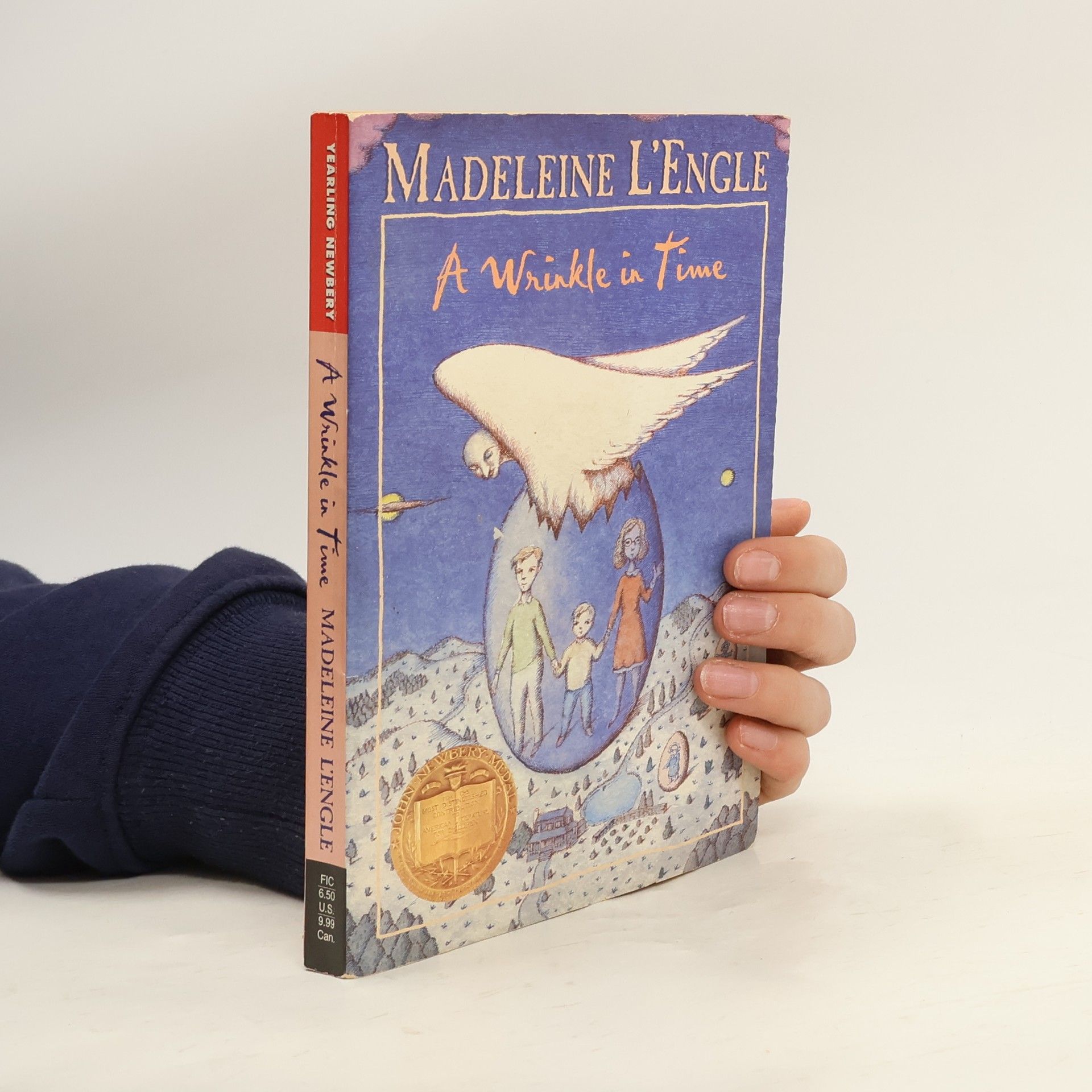 Madeleine L’Engle A Wrinkle in Time