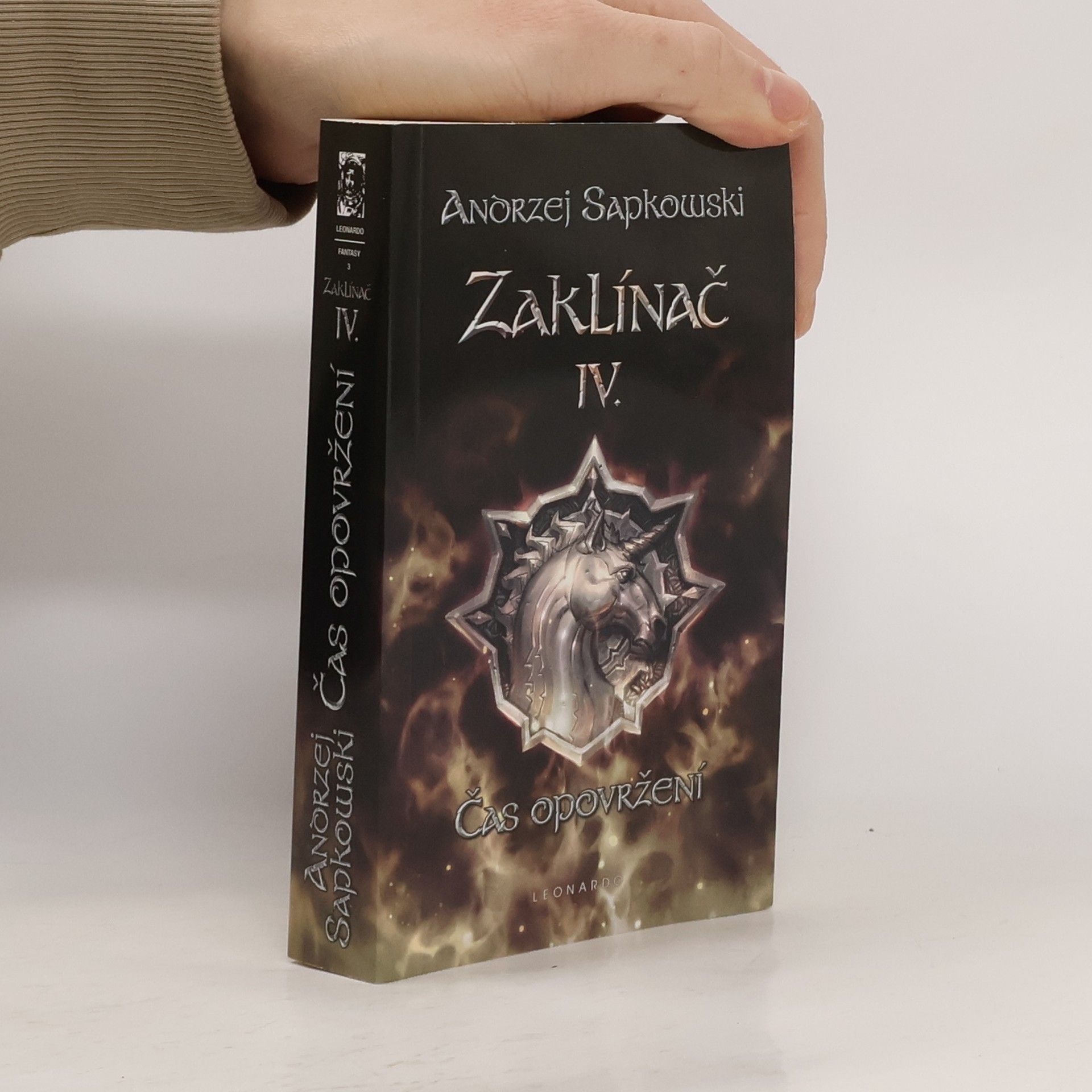 Andrzej Sapkowski Zaklínač IV. Čas opovržení