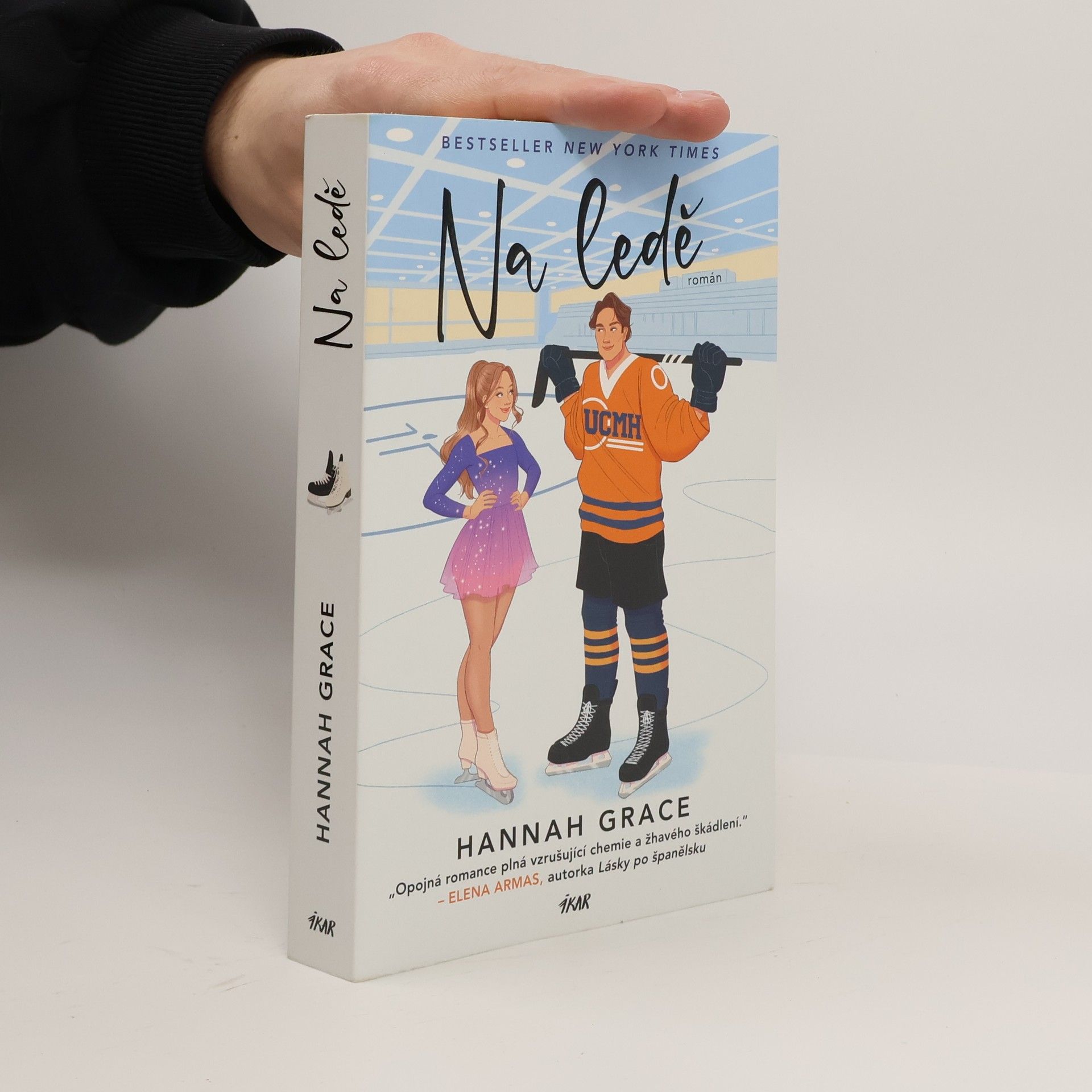 Hannah Grace Na ledě