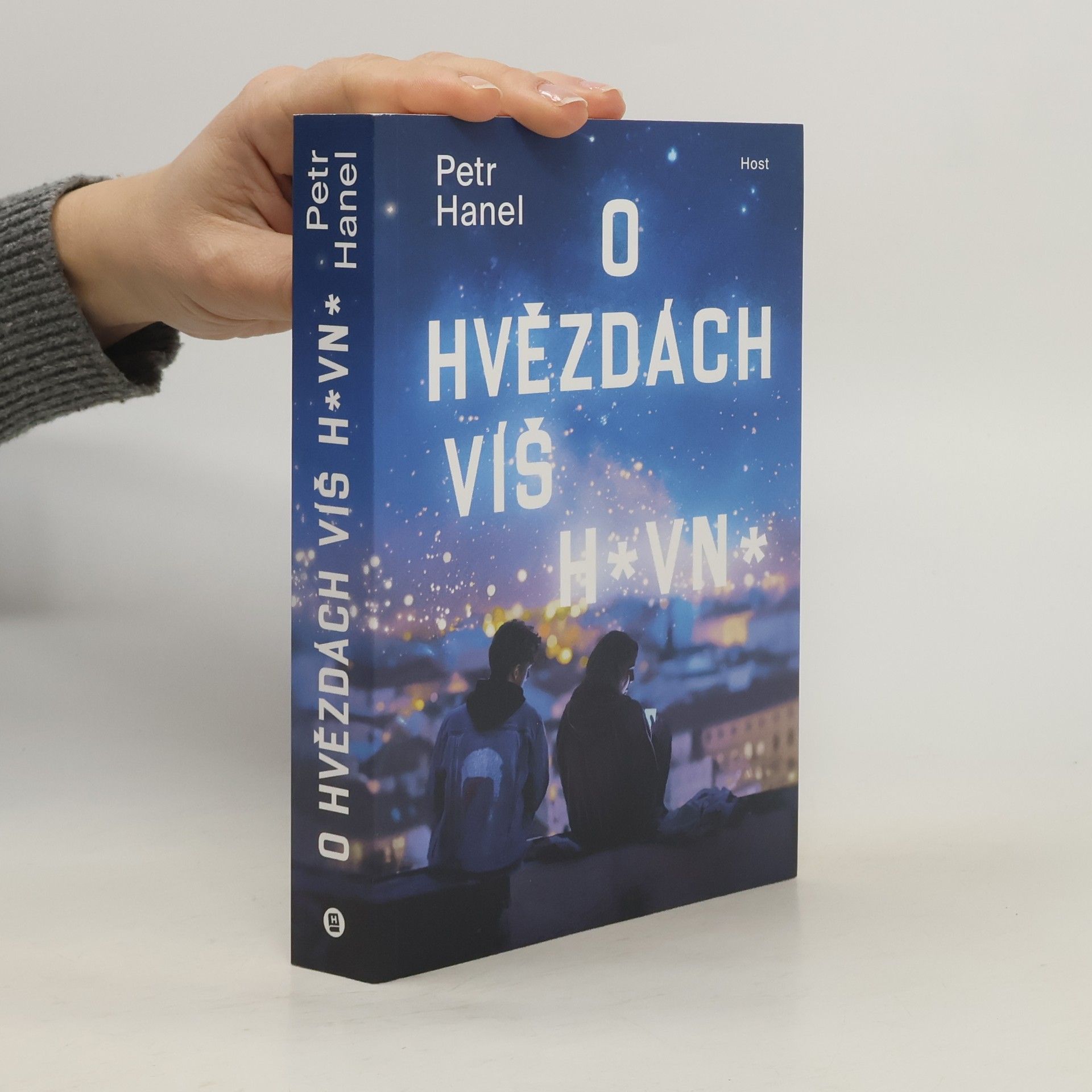 O hvězdách víš h*vn*