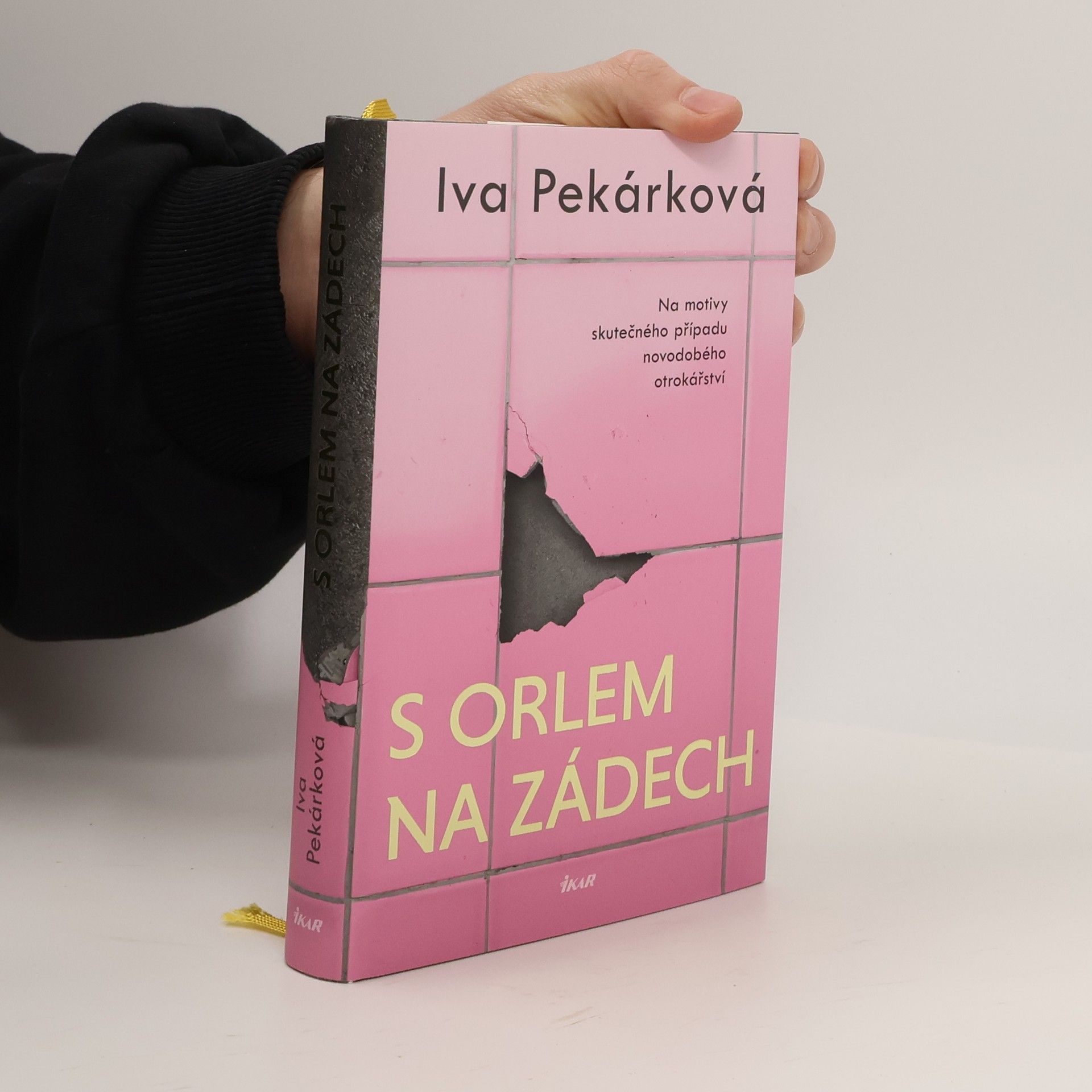 Iva Pekárková S orlem na zádech