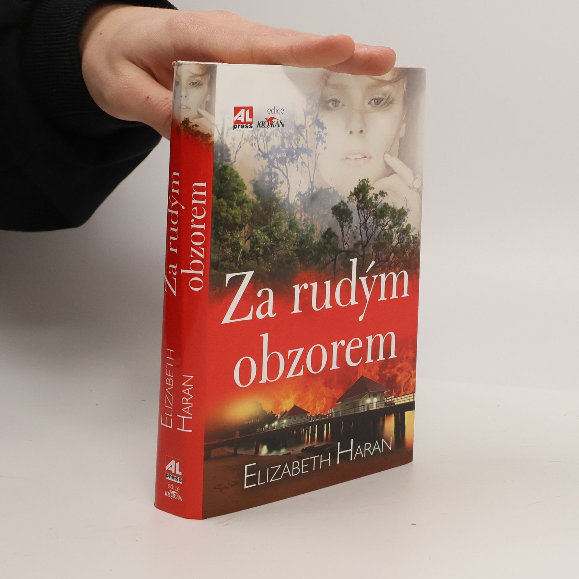 Elizabeth Haran Za rudým obzorem