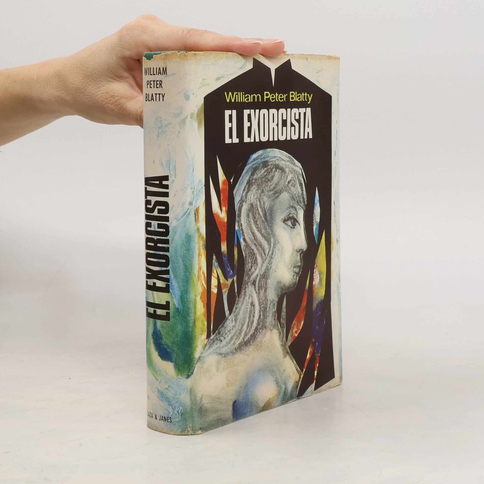 María Raquel Albornoz El Exorcista