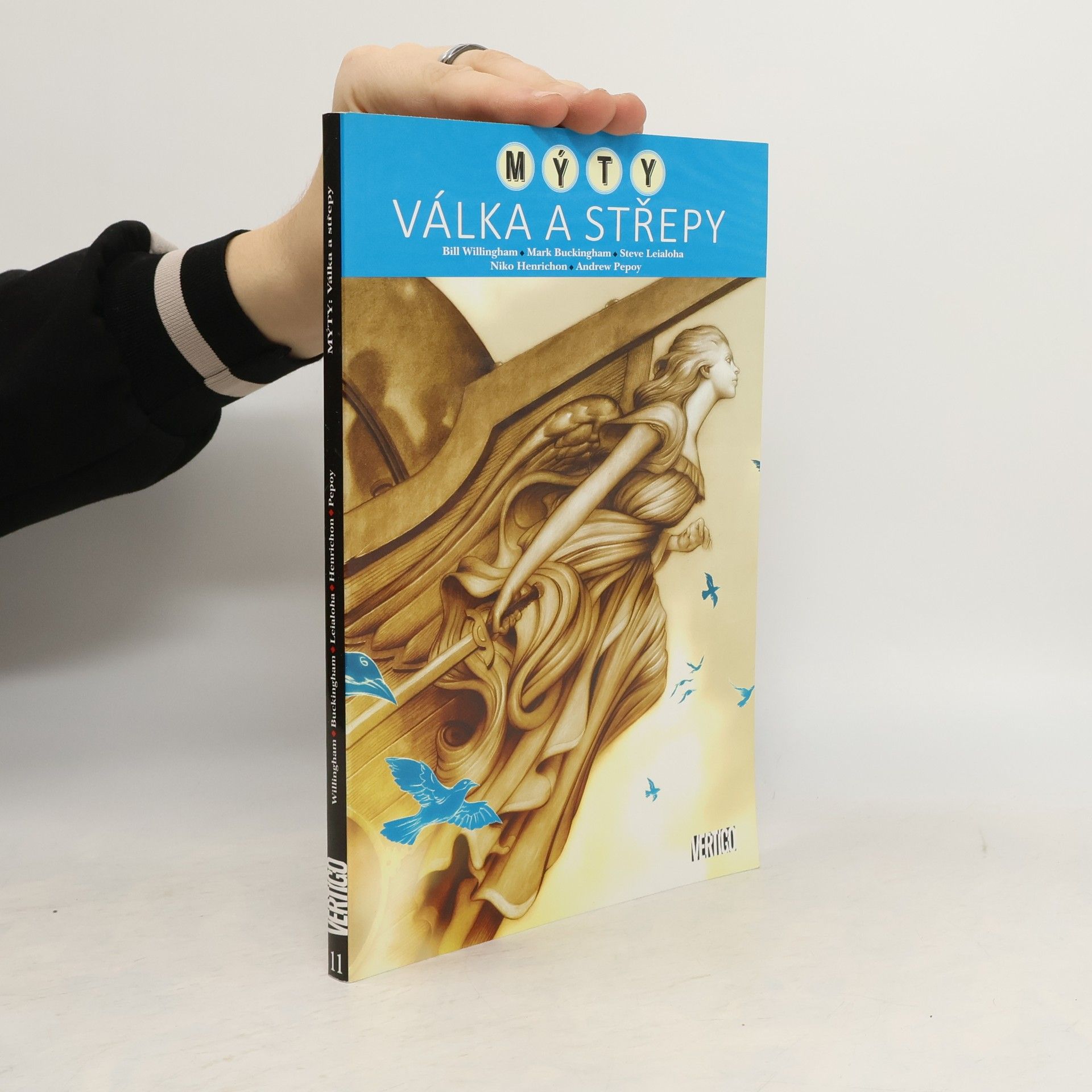 Bill Willingham Mýty: válka a střepy