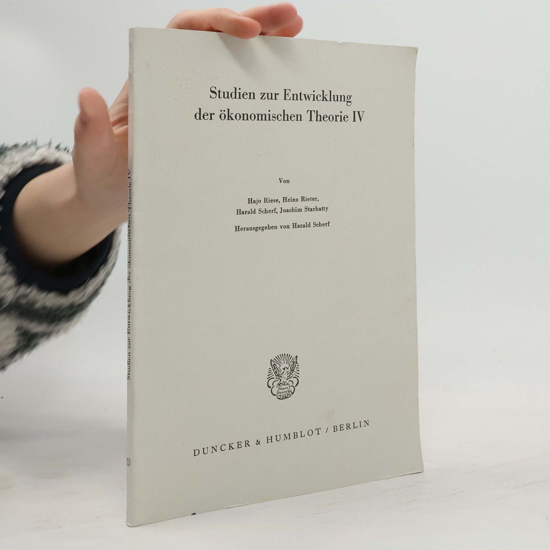 Studien zur Entwicklung der ökonomischen Theorie IV