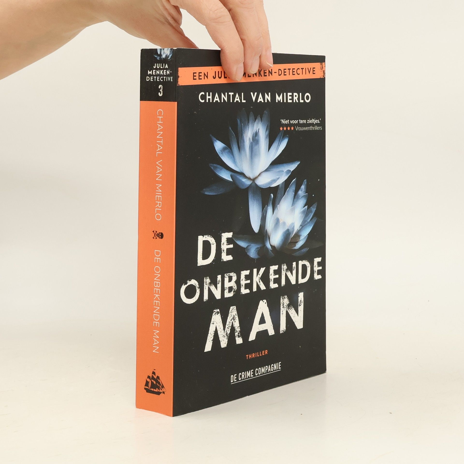 Chantal van Mierlo Julia Menken-Detective - 3: De onbekende man