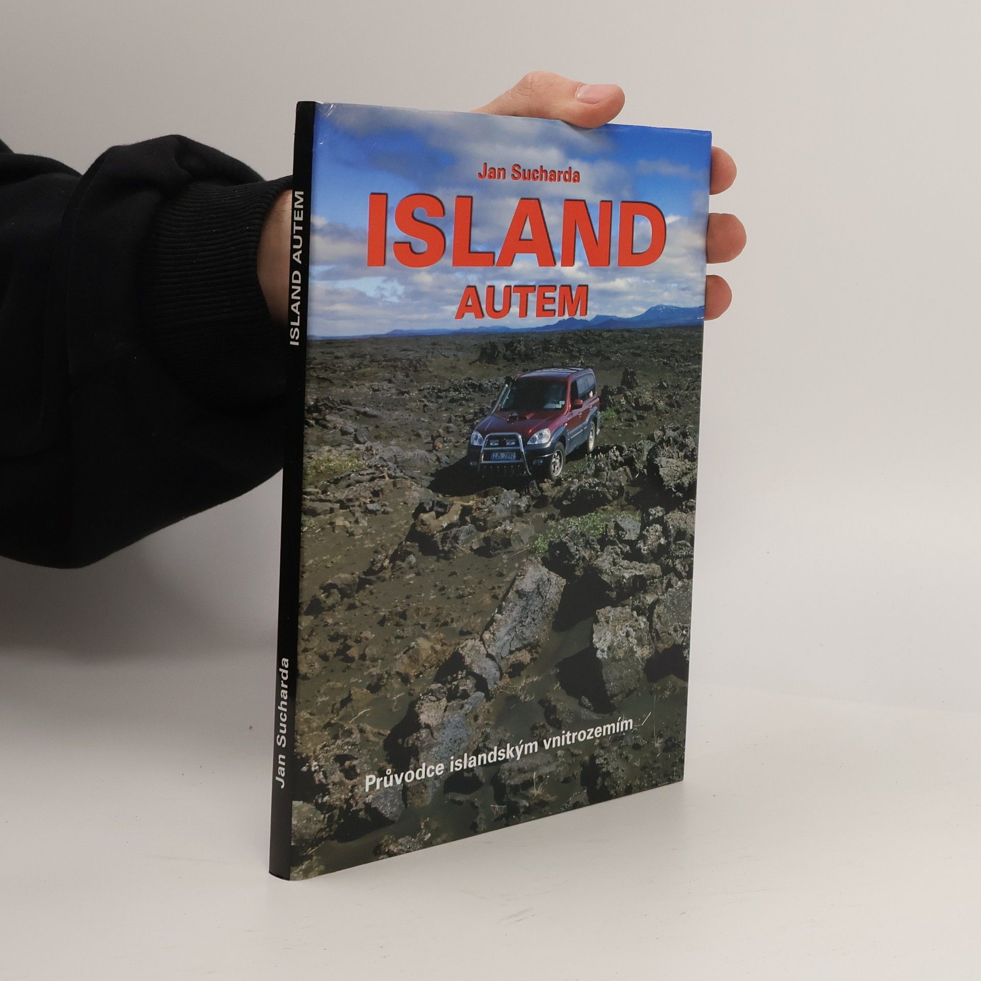 Jan Sucharda Island autem : průvodce islandským vnitrozemím